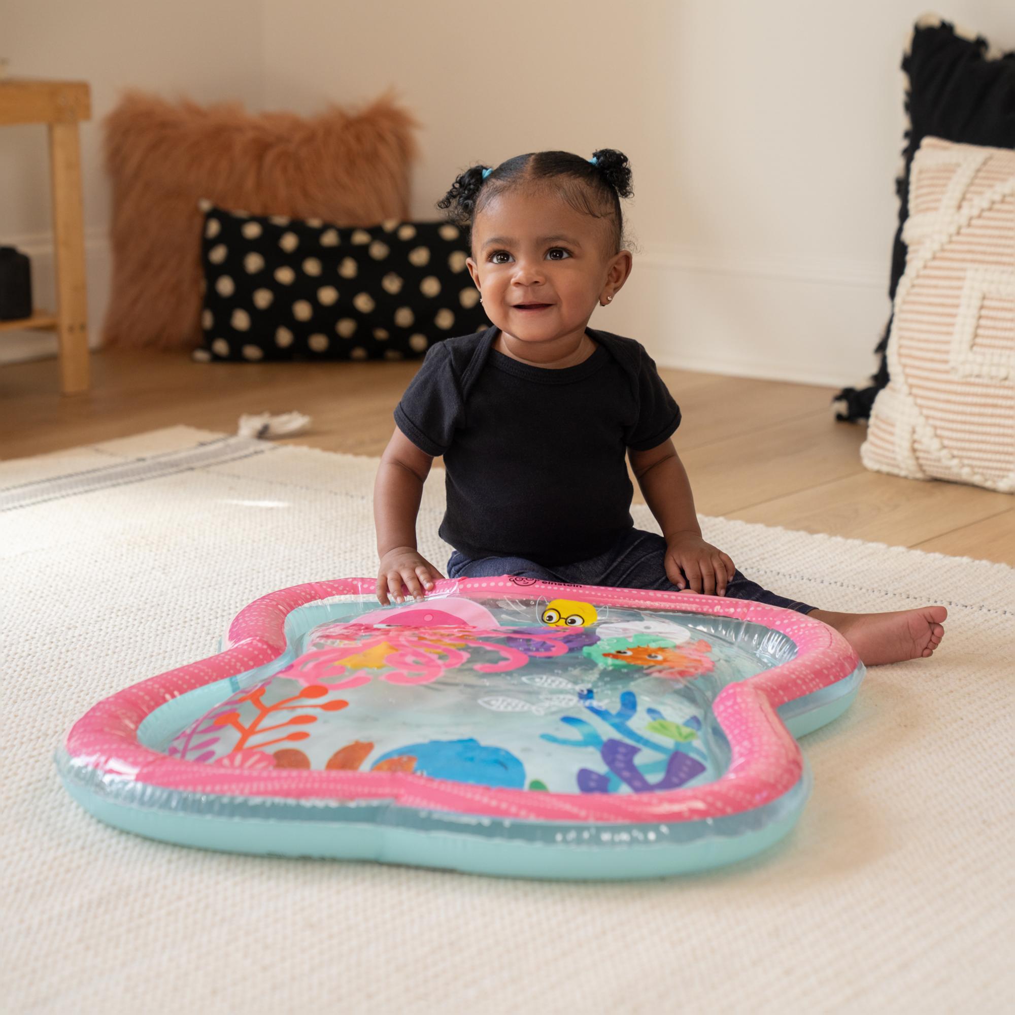 Tapete de atividades aquáticas Baby Einstein Jiggling Janet™ Rosa-9