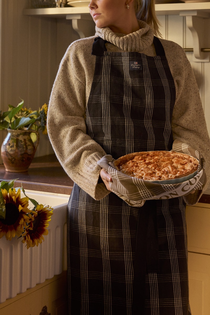 Delantal lino y algodón Checked Lexington Negro-2