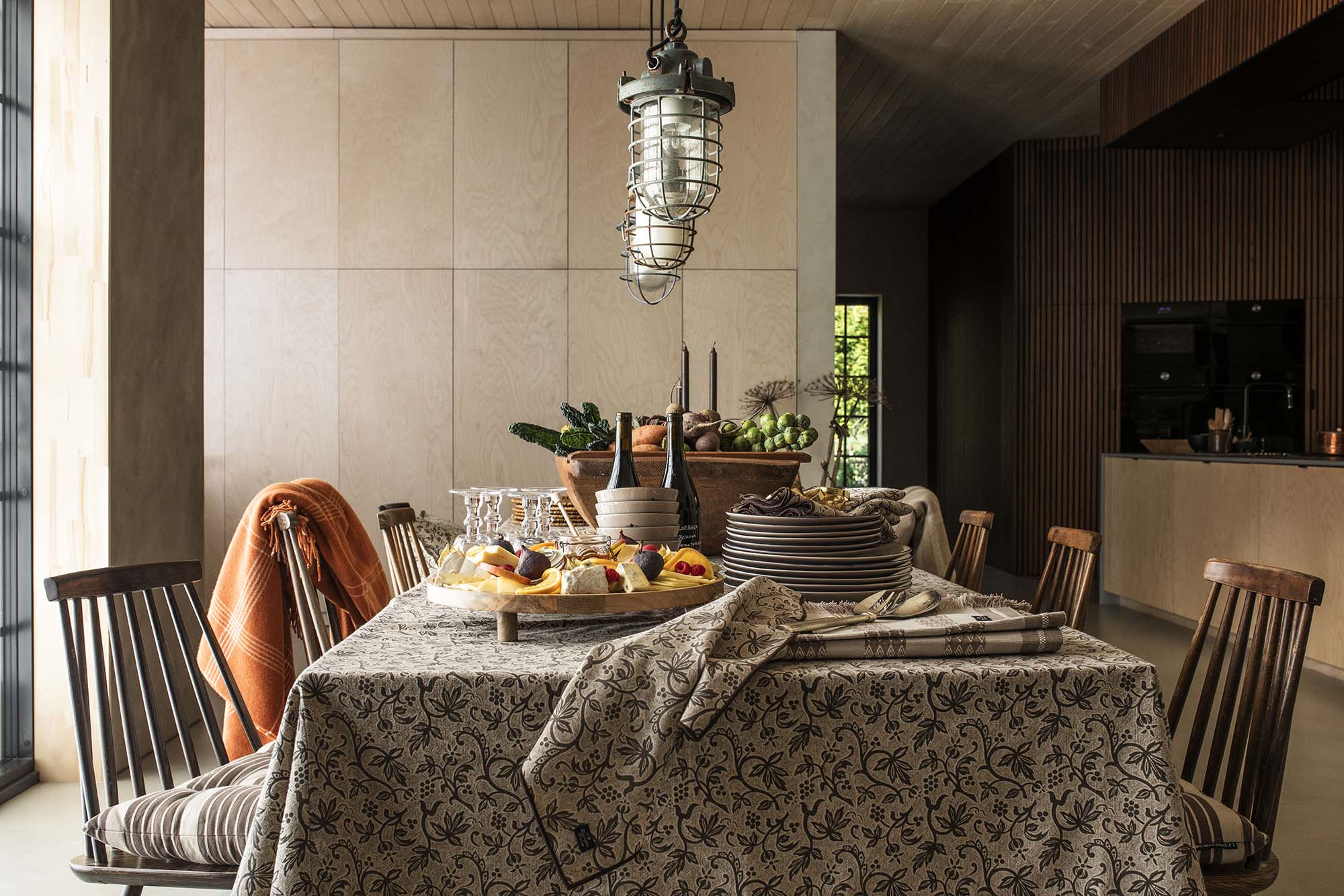 Toalha de Mesa de Algodão Reciclado Living F24 Castanho-1