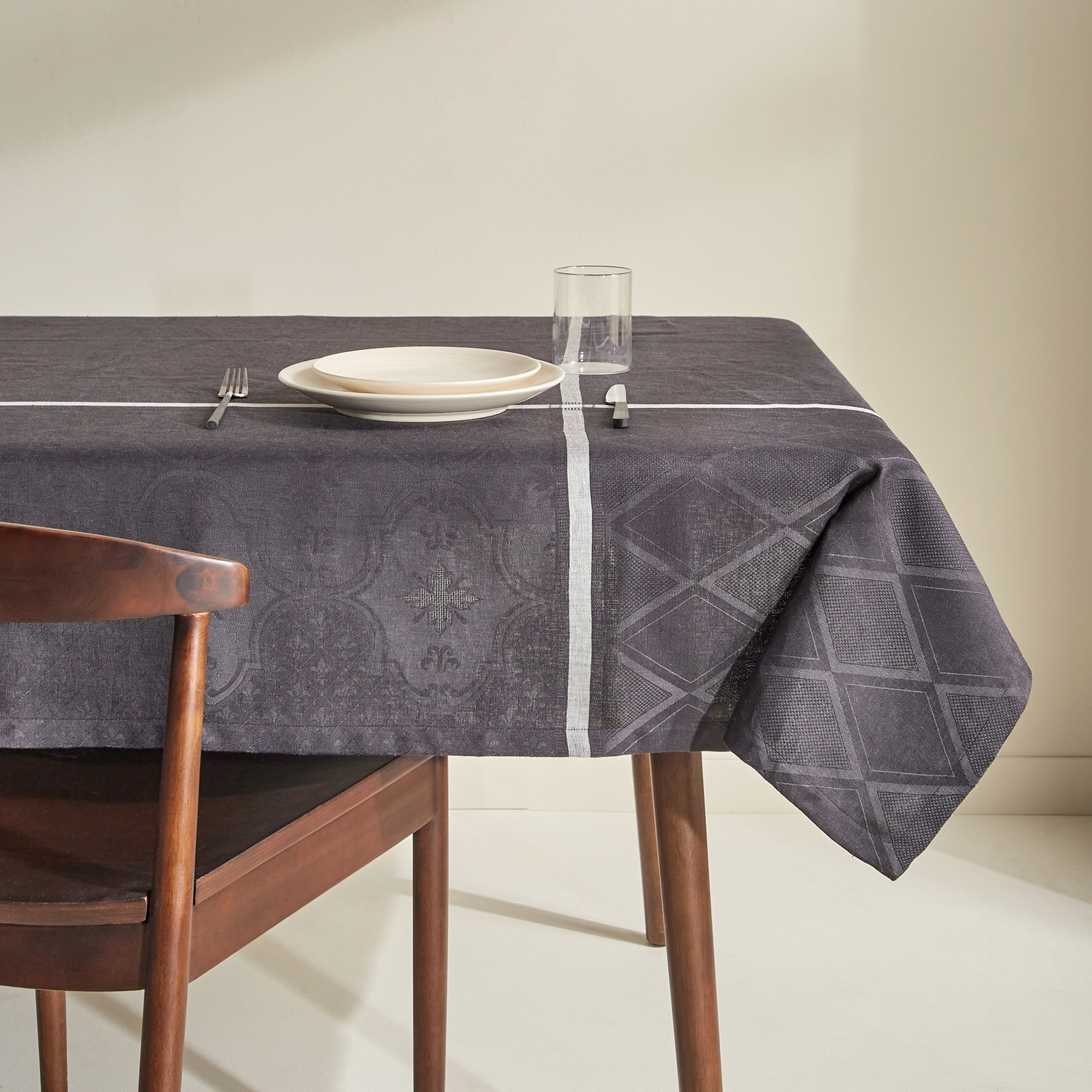 Imagem 0 de Toalha de mesa de linho Armoiries