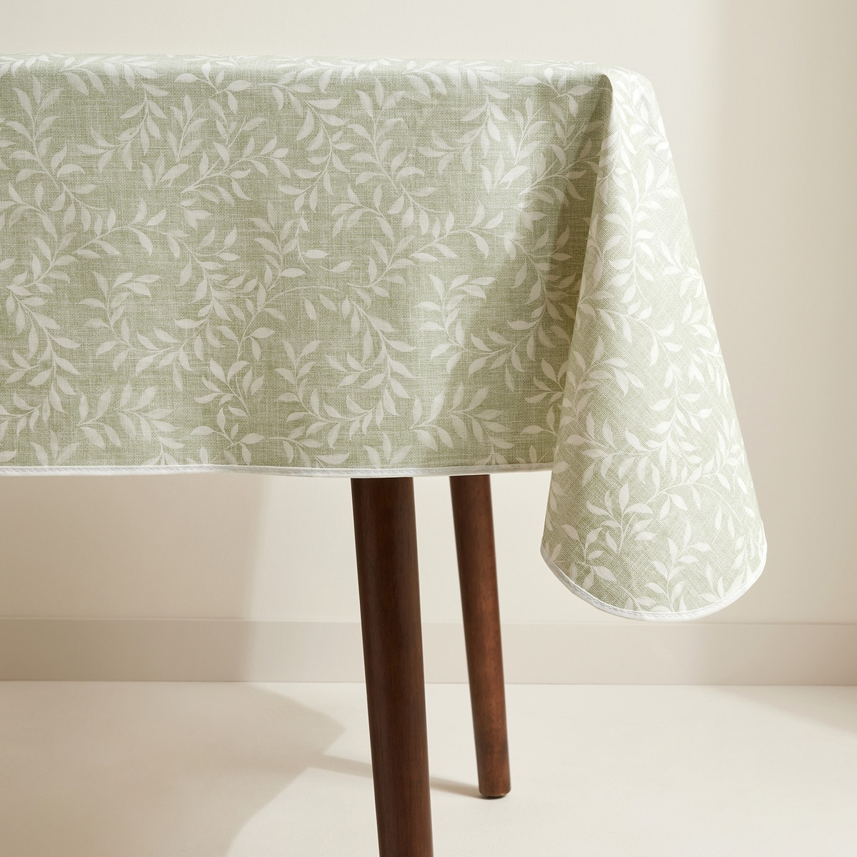 Mantel antimanchas PVC Hera Basics El Corte Inglés Verde-3