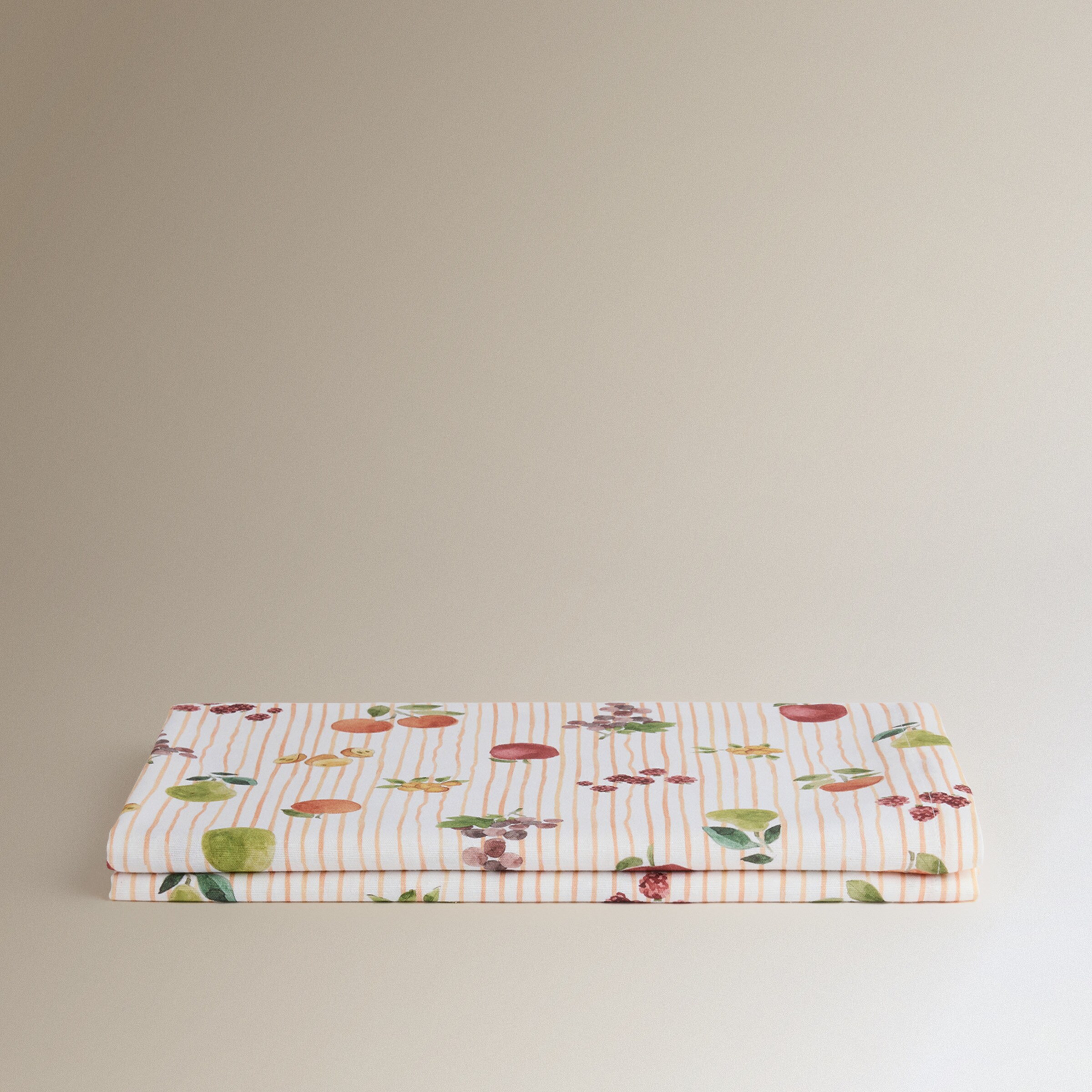 Mantel antimanchas resinado Frutos Multicolor-2