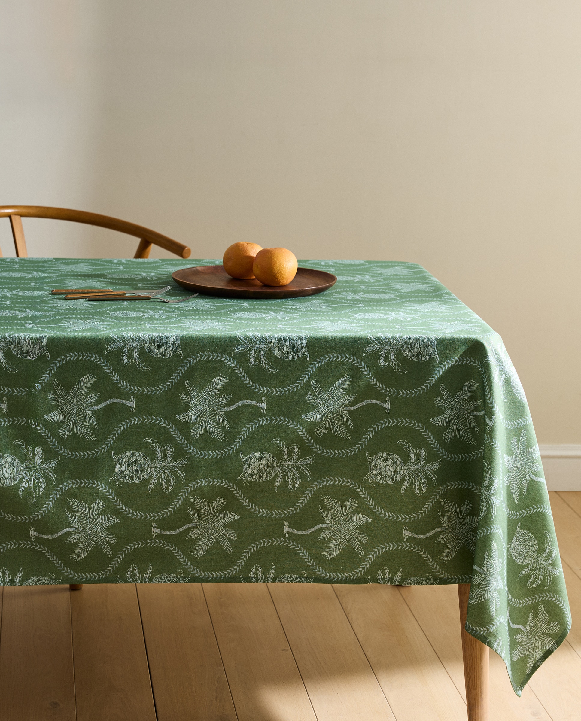 Imagem 0 de Toalha de Mesa de Algodão e Linho Paradise