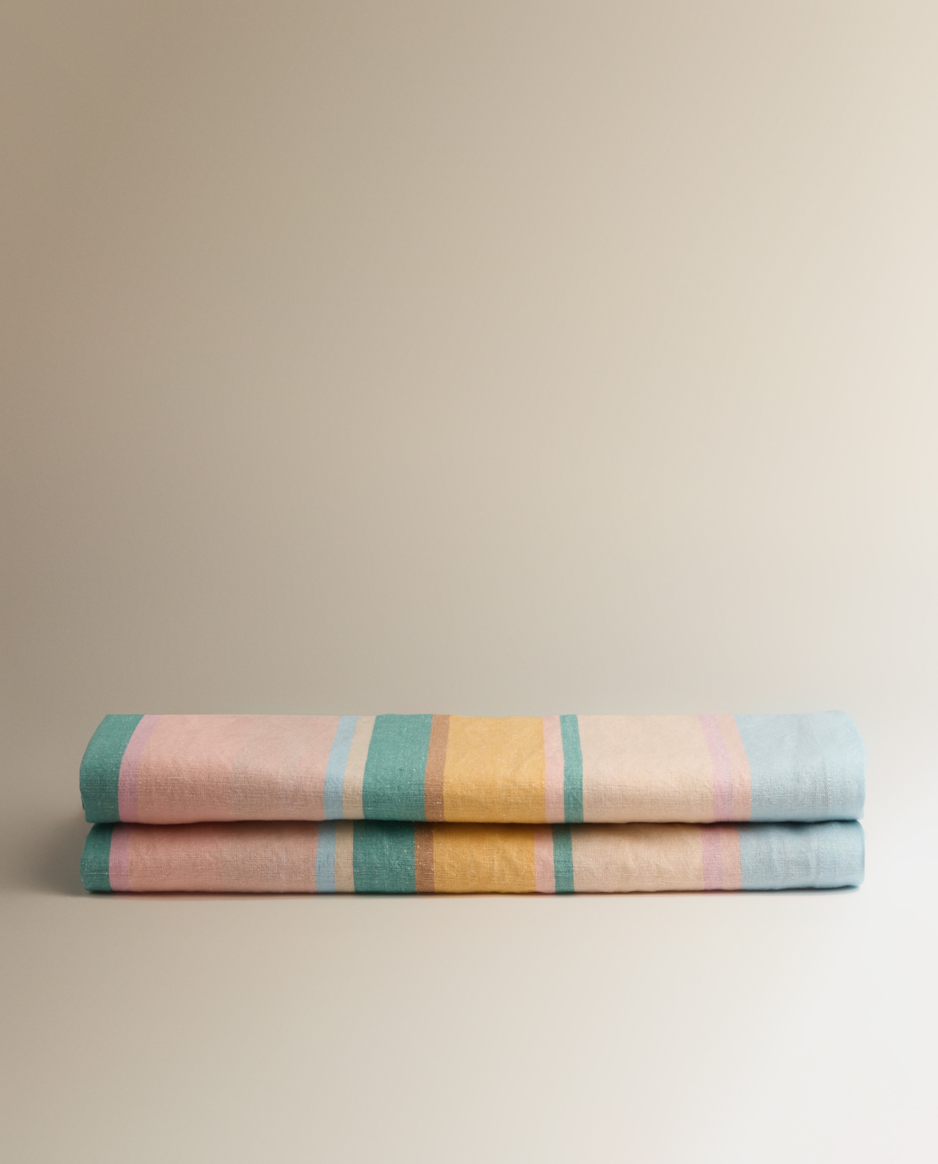 Toalha de Mesa de Linho e Algodão Ethel Multicolor-2