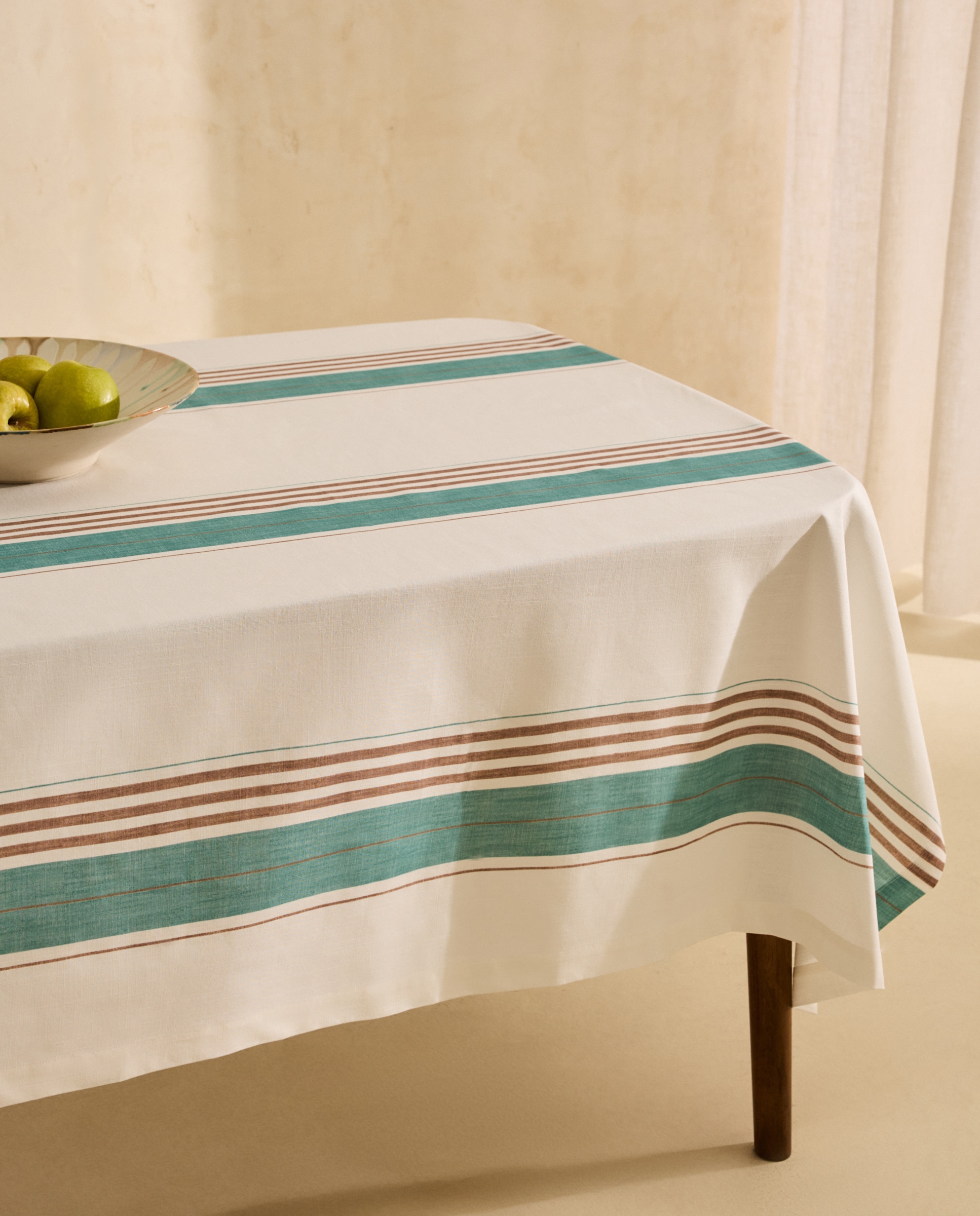 Imagem 0 de Toalha de Mesa de Algodão Areia Azul