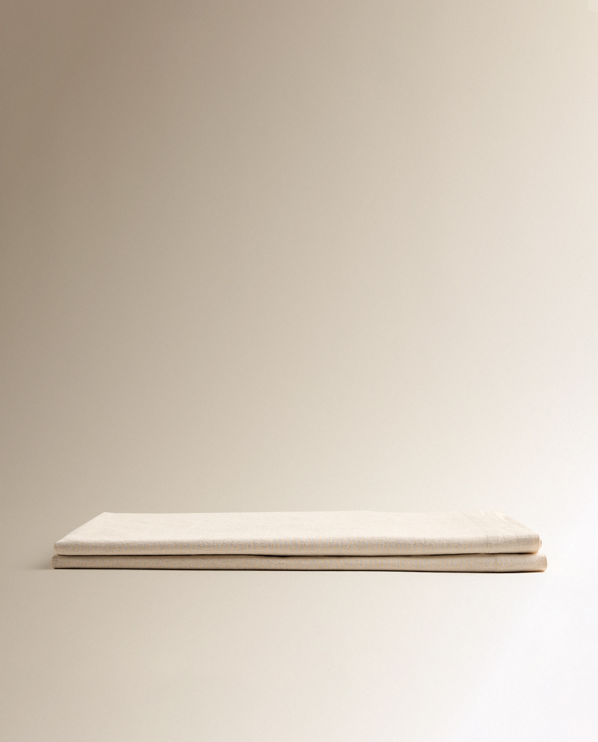 Toalha de Mesa de Algodão e Linho Palmito Bege-2