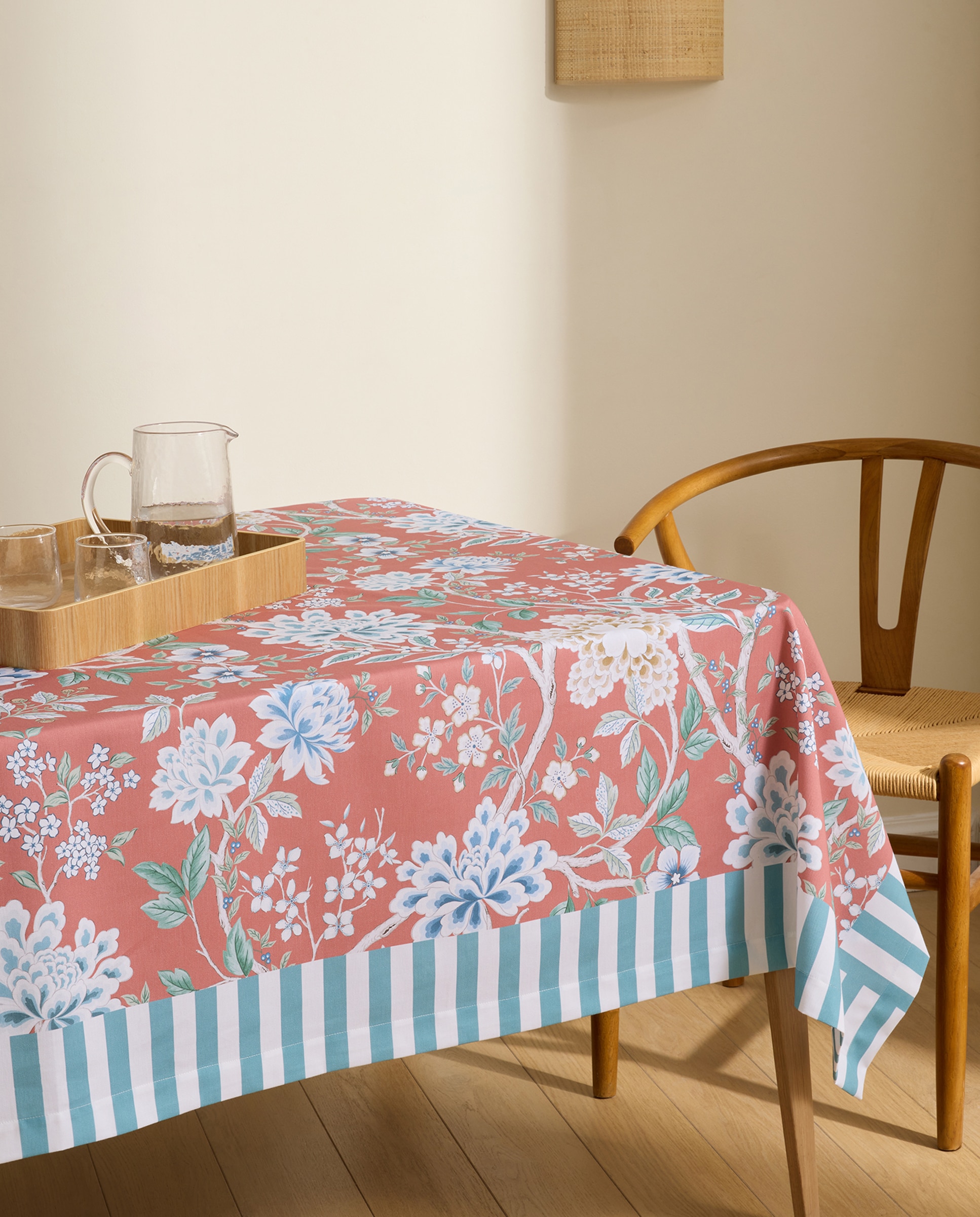 Toalha de Mesa de Algodão Eiren Coral-1