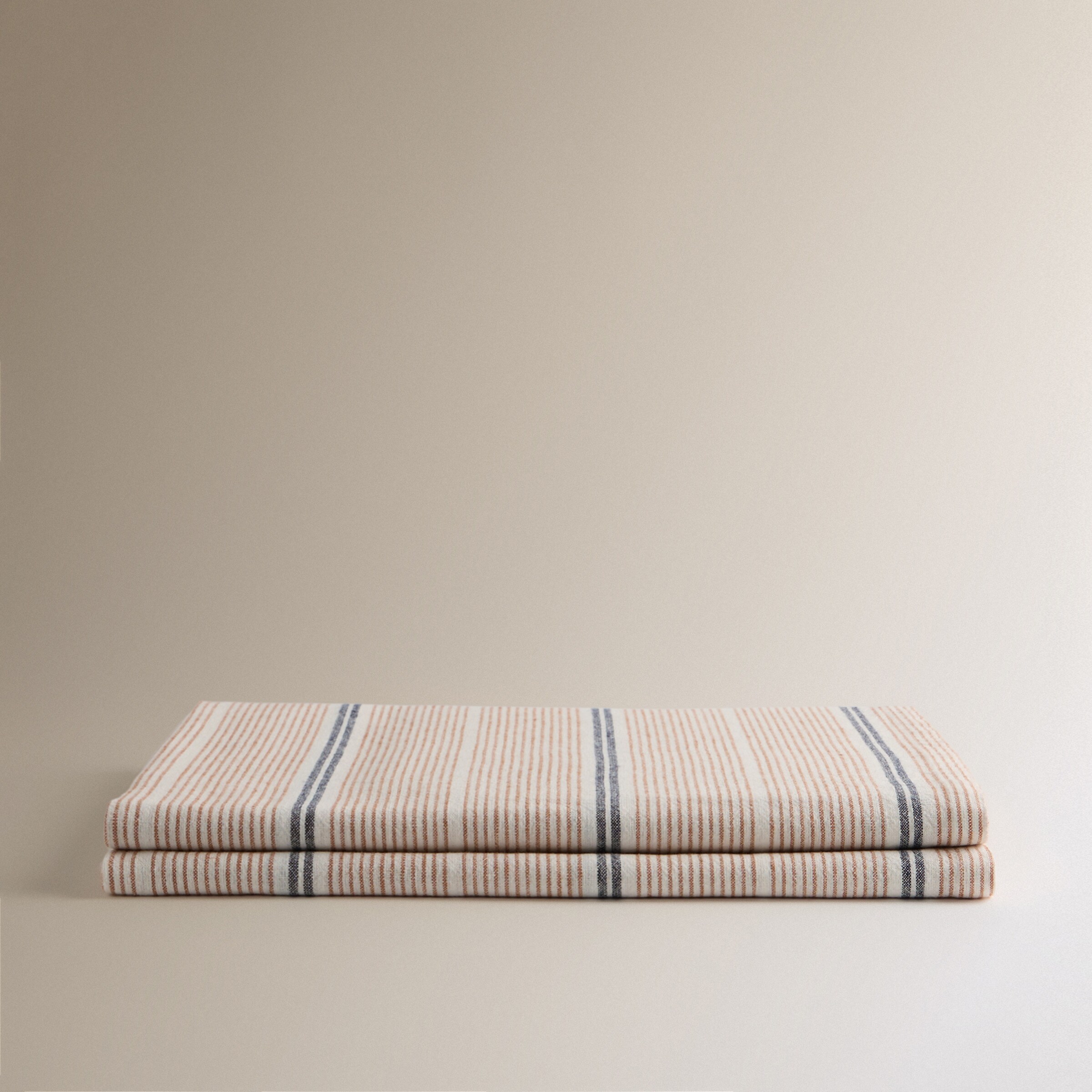 Mantel algodón y lino Arendal - Caldero 220 x 220 cm Caldero-2