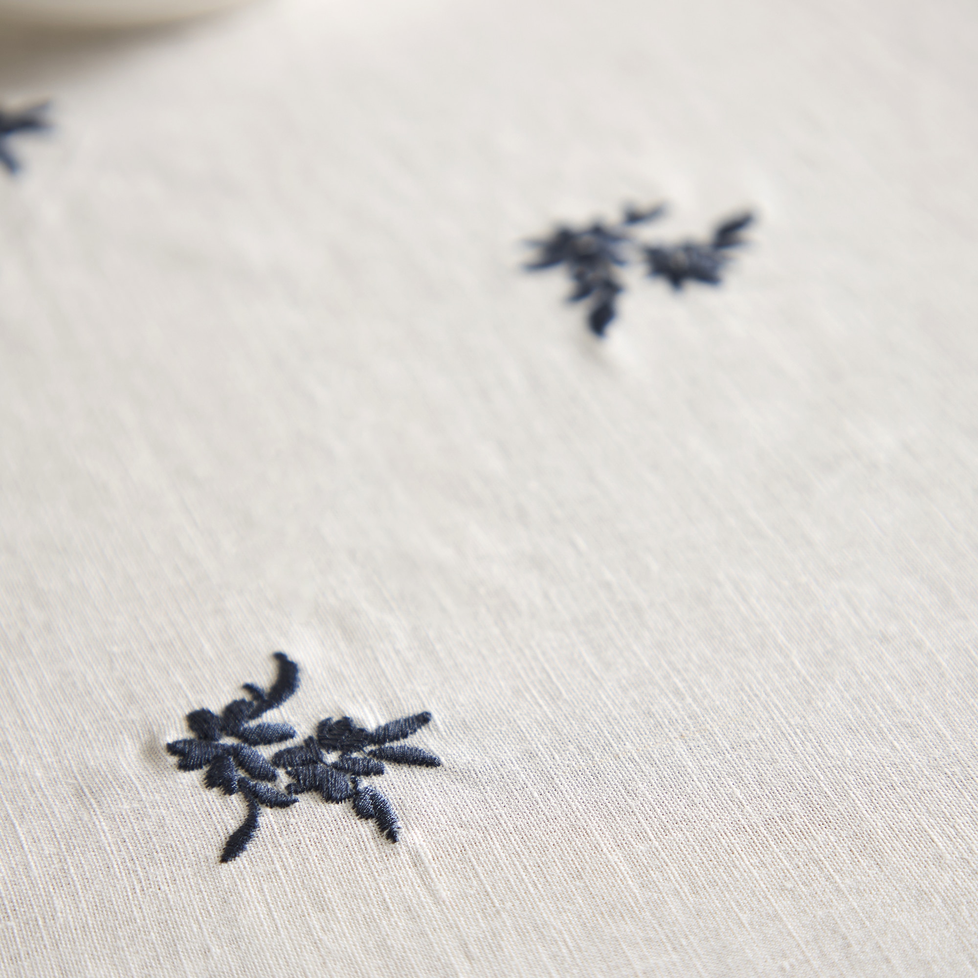 Toalha de Mesa de Linho e Algodão Flowers Azul-3