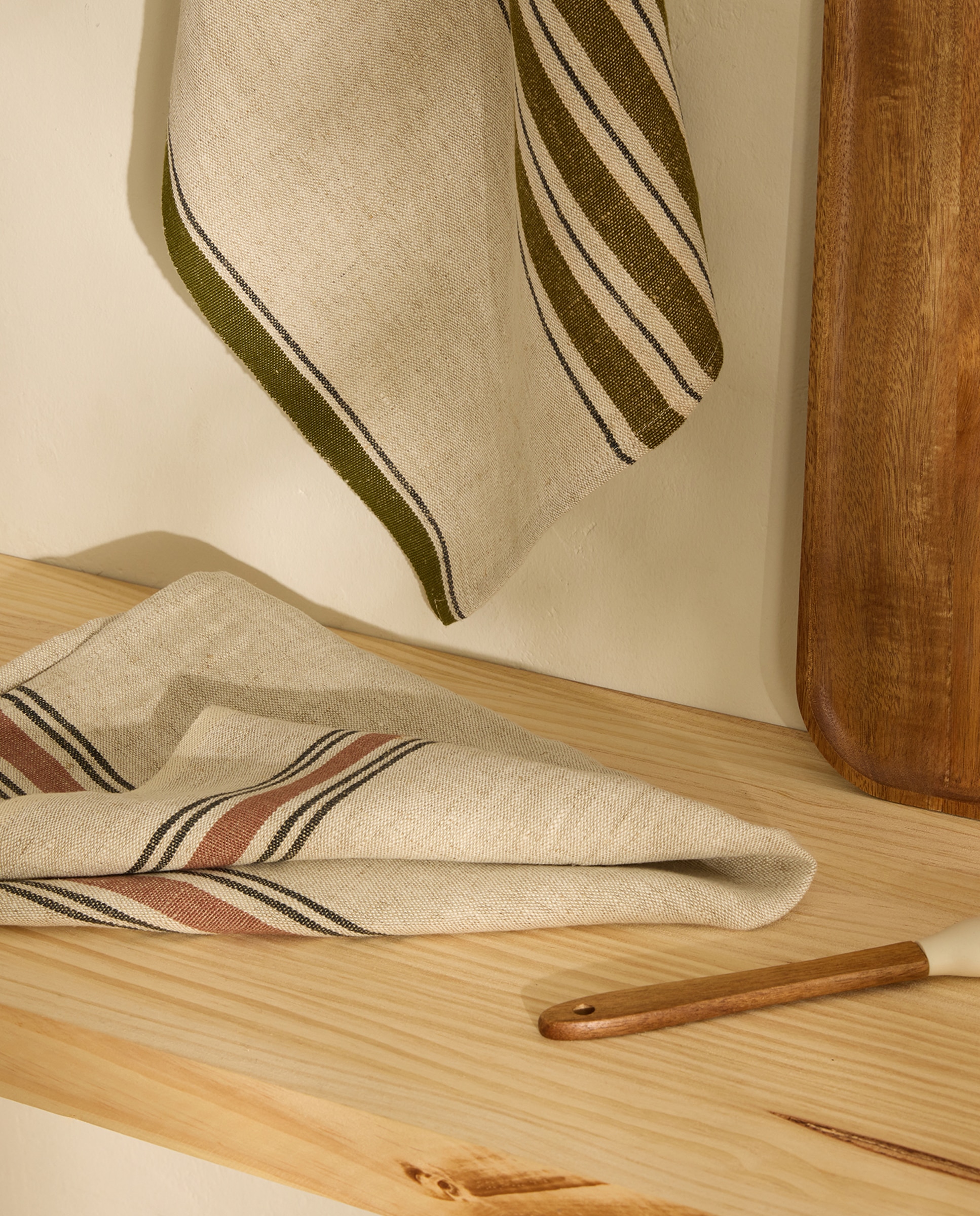 Imagem 0 de Conjunto de 2 Panos de Sarja de Linho Fiko