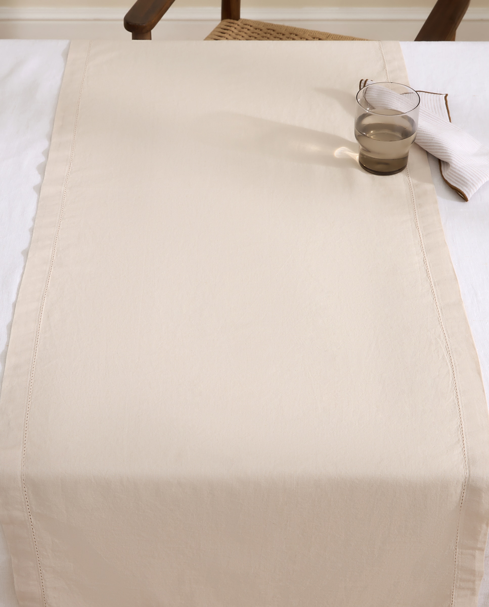 Imagen 0 de Camino de mesa algodón y lino Vainica Beige