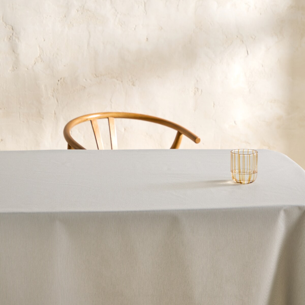 Toalha de mesa antimanchas resinada Laura Verde-6