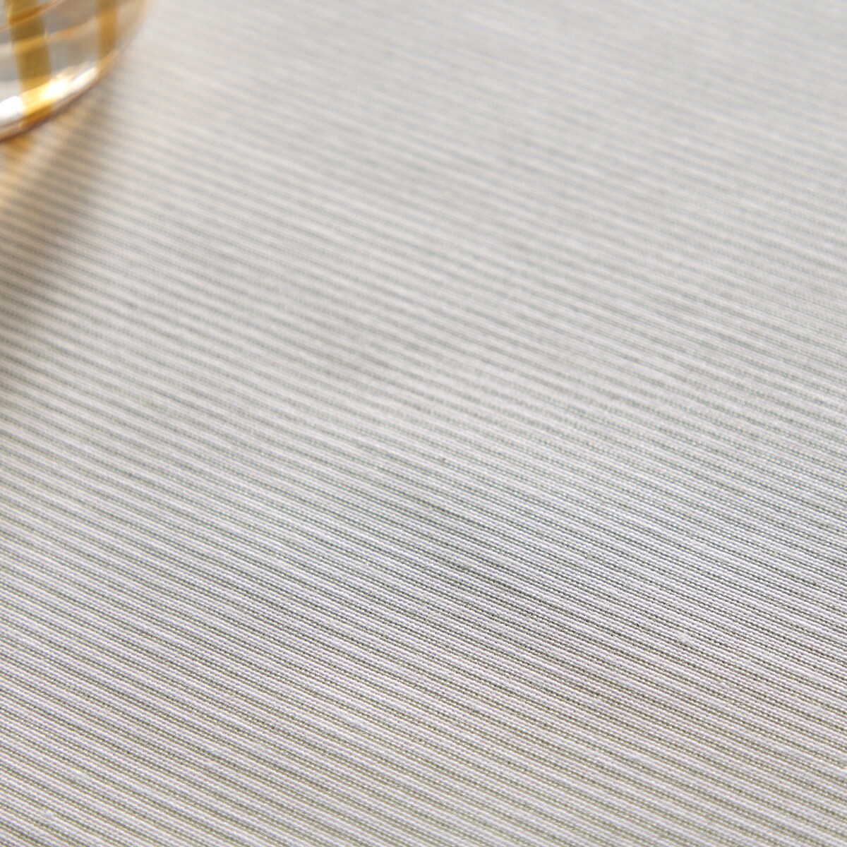 Toalha de mesa antimanchas resinada Laura Verde-7