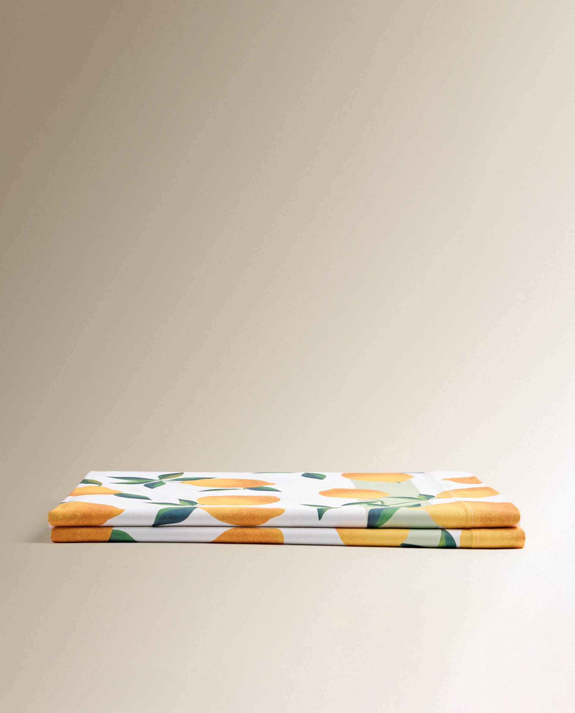 Toalha de Mesa Antinódoas Resinada Limões Amarelo-2