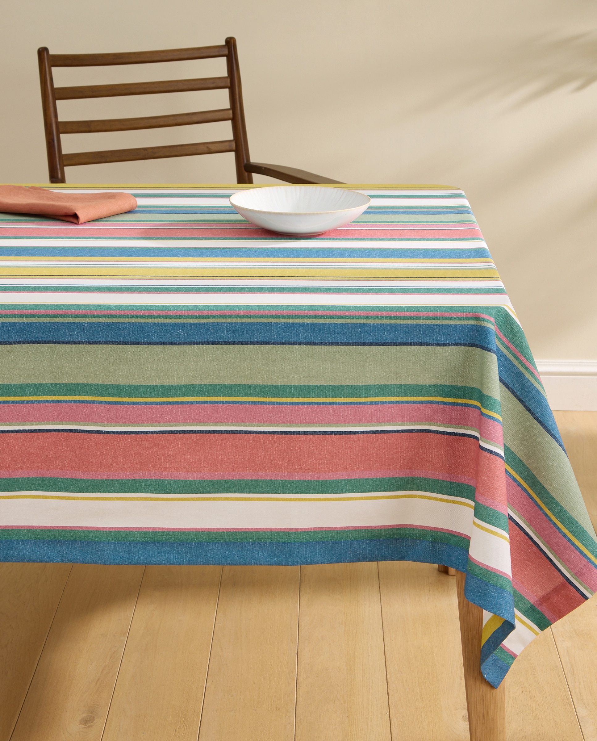 Imagem 0 de Toalha de Mesa Antinódoas Resinada Beyond