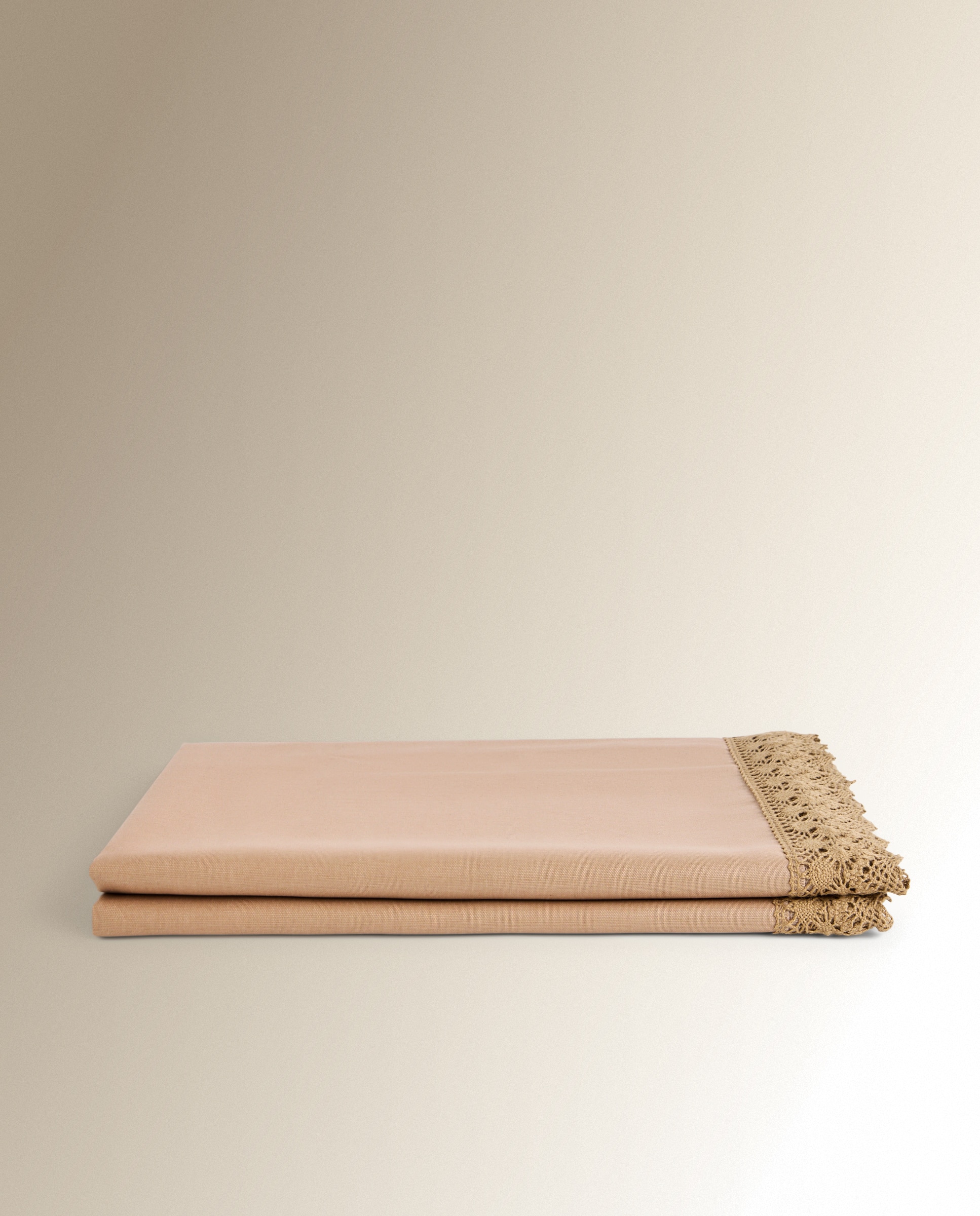 Mantel antimanchas resinado Wendy - Beige 150 x 300 cm Beige-2