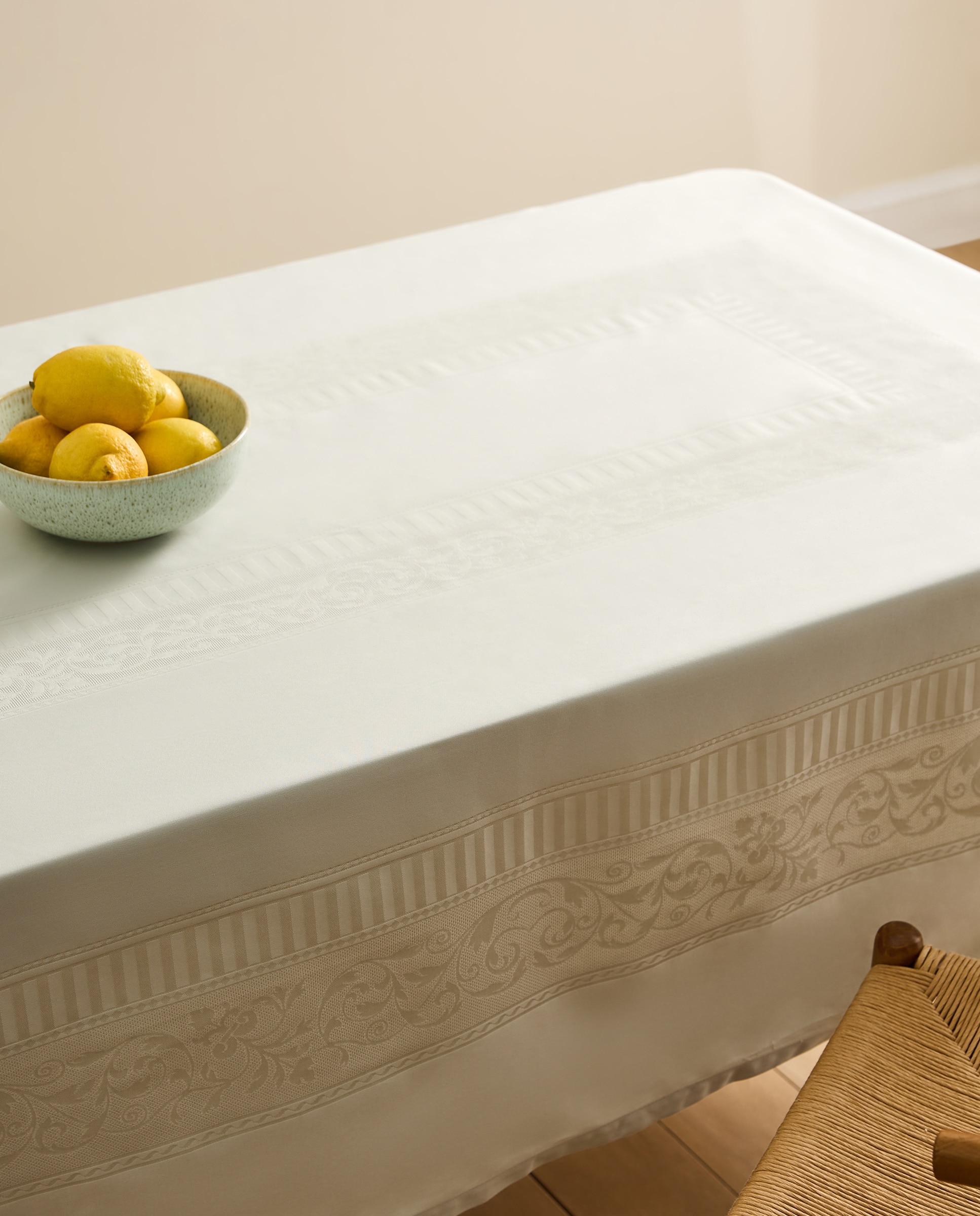 Imagem 0 de Toalha de Mesa de Algodão Versalles