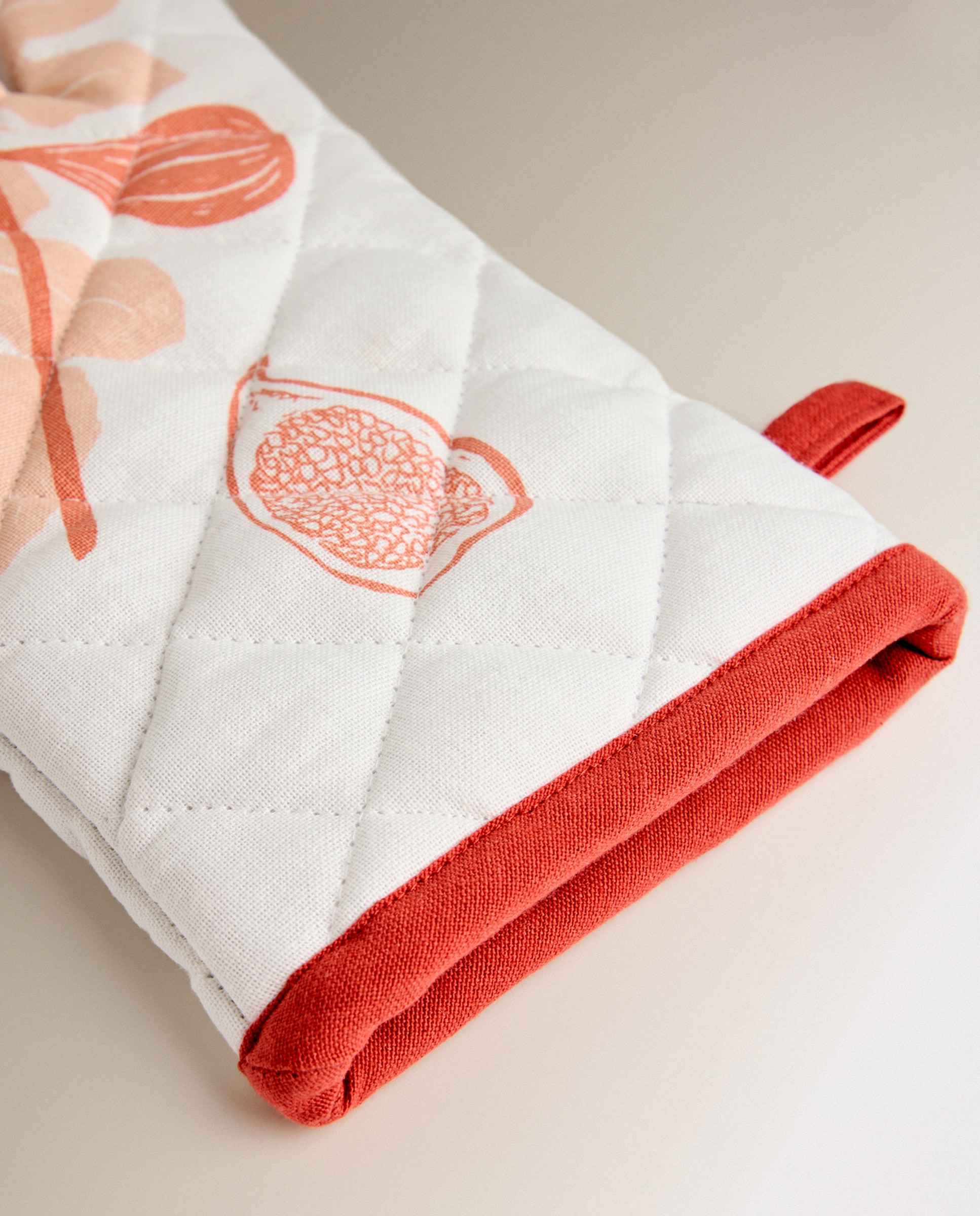 Conjunto de Luva e Pega Figos Grená-2