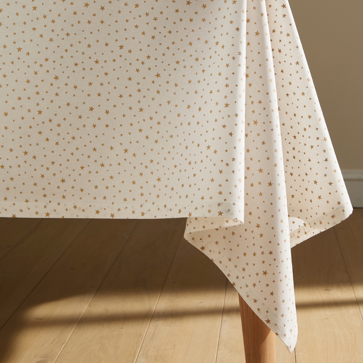 Mantel algodón Tati Oro-3