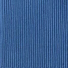 Azul oscuro