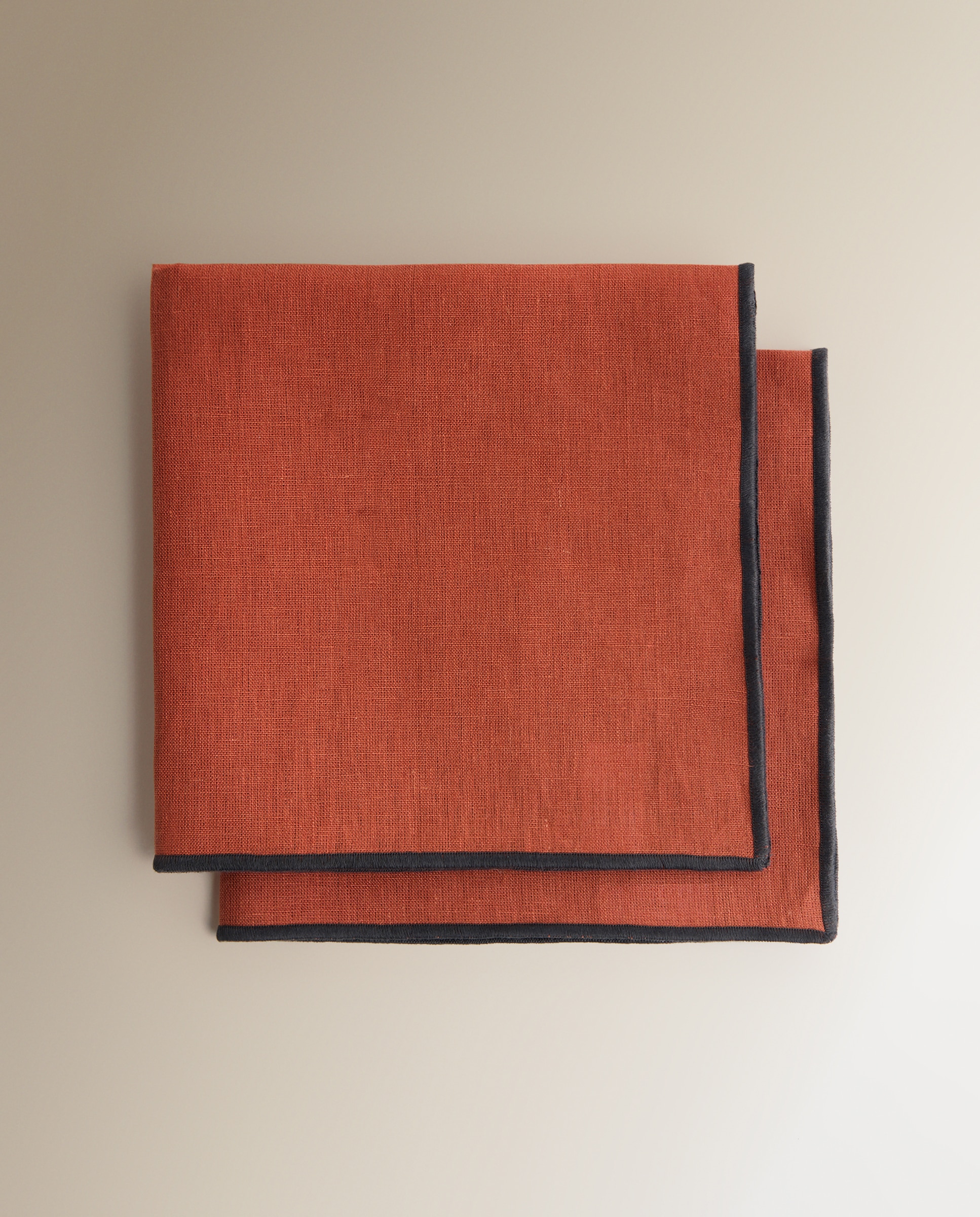 Conjunto de 2 Guardanapos de Linho Net Cobre-3