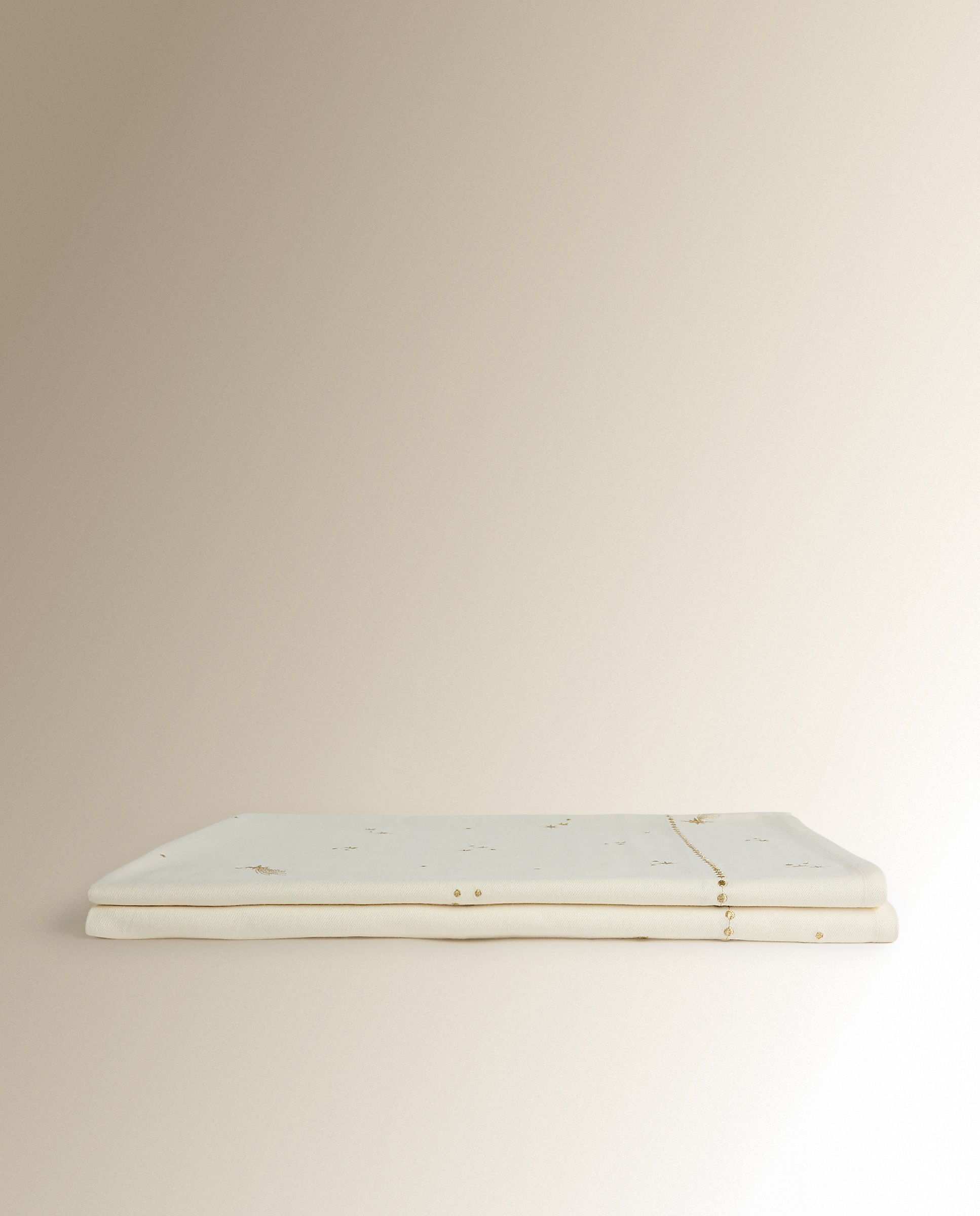 Imagen 2 de Mantel algodón Midnight - Oro 170 x 250 cm Oro