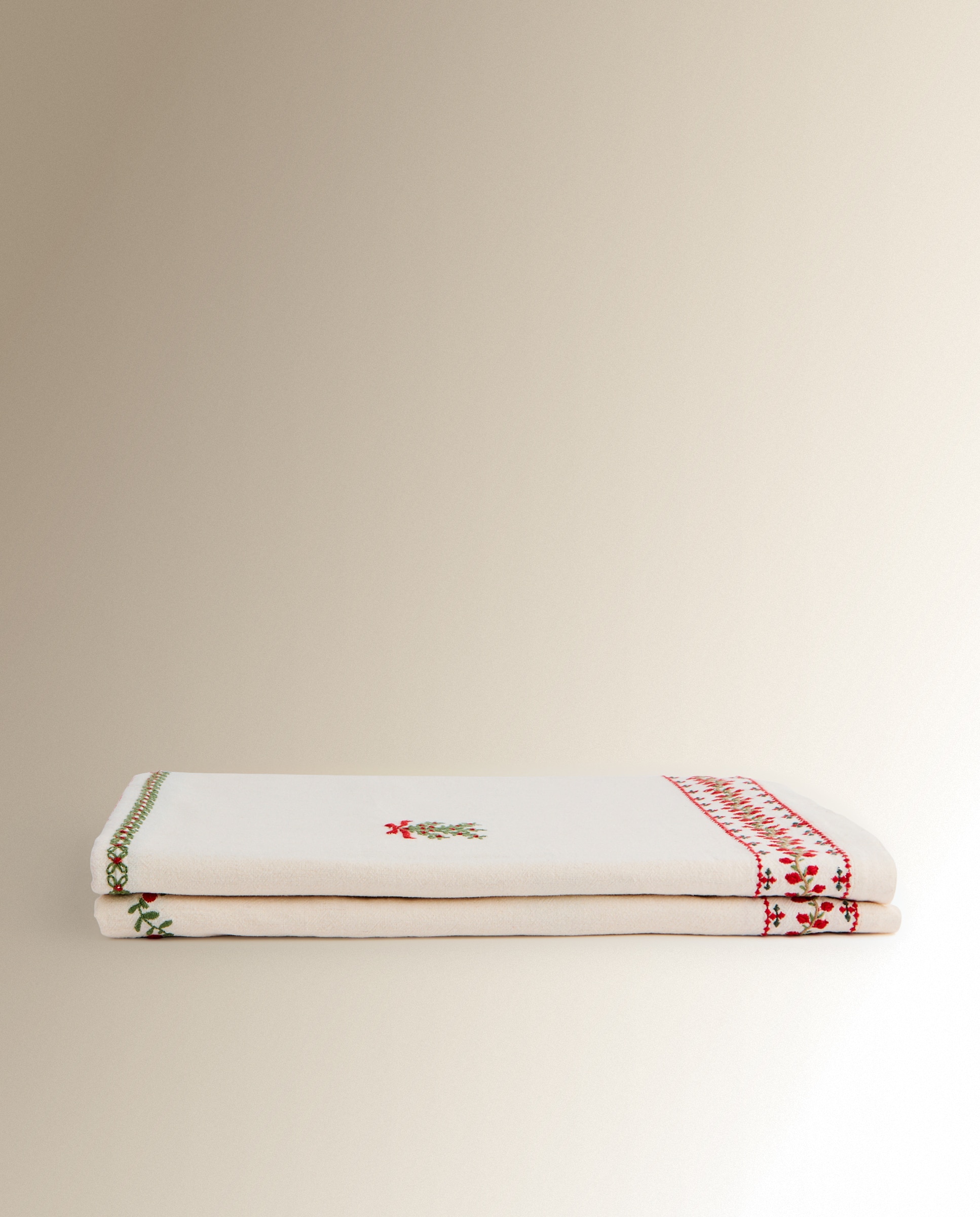 Imagen 2 de Mantel algodón Evergreen - Crudo 170 x 250 cm Crudo