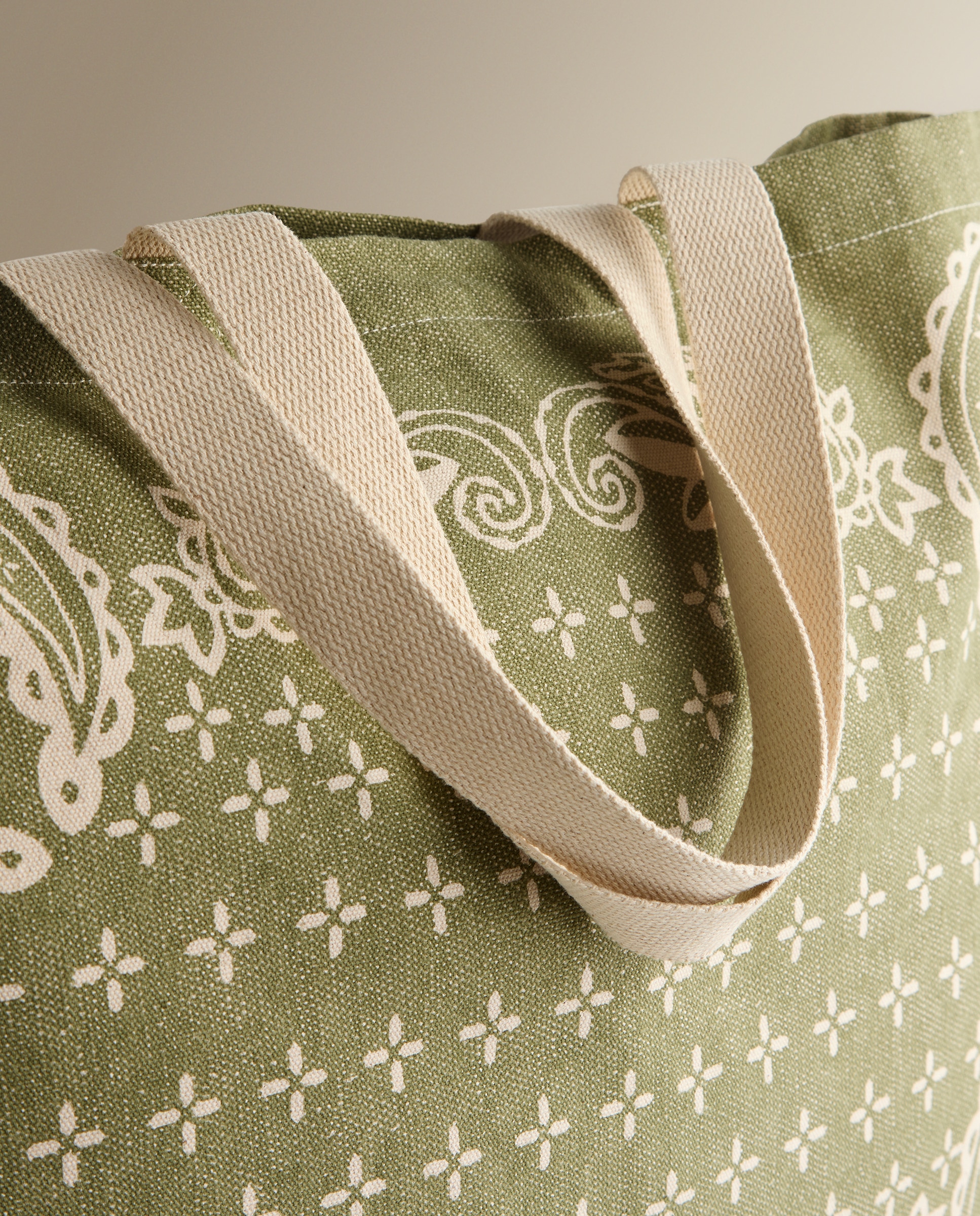 Saco de Praia Bandi Verde-5