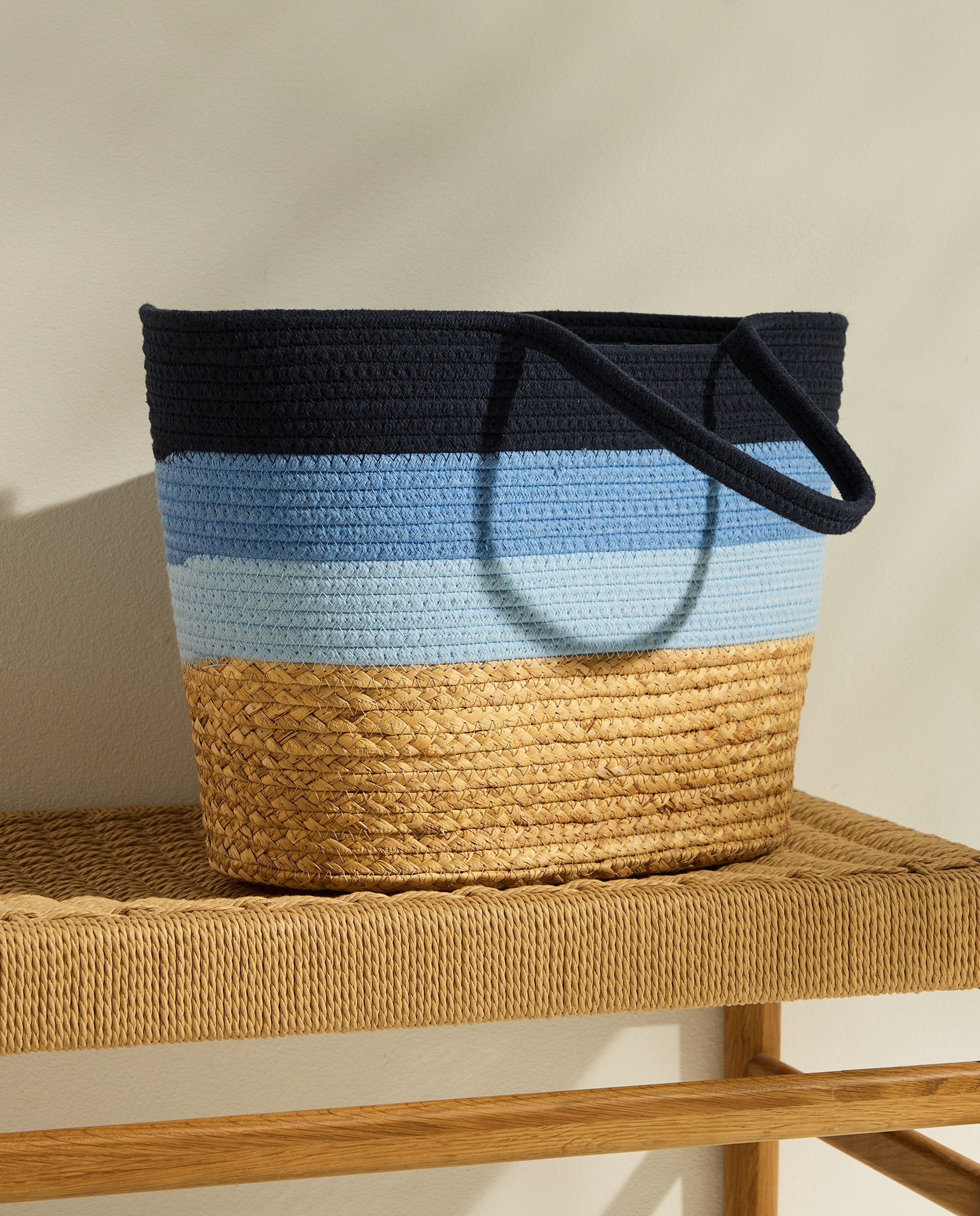 Imagem 0 de Cesta de Praia Levante