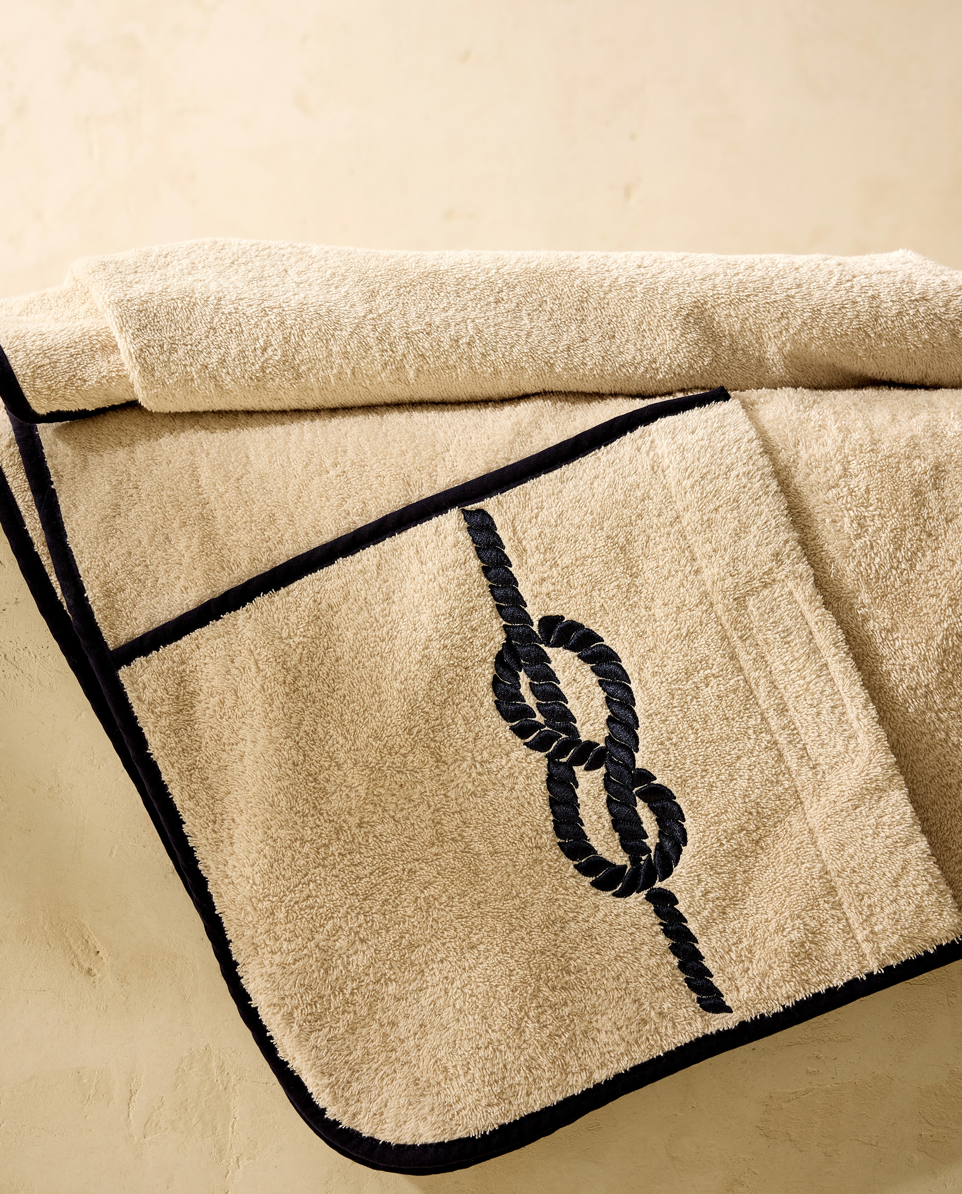 Imagem 0 de Toalha de Praia Nó