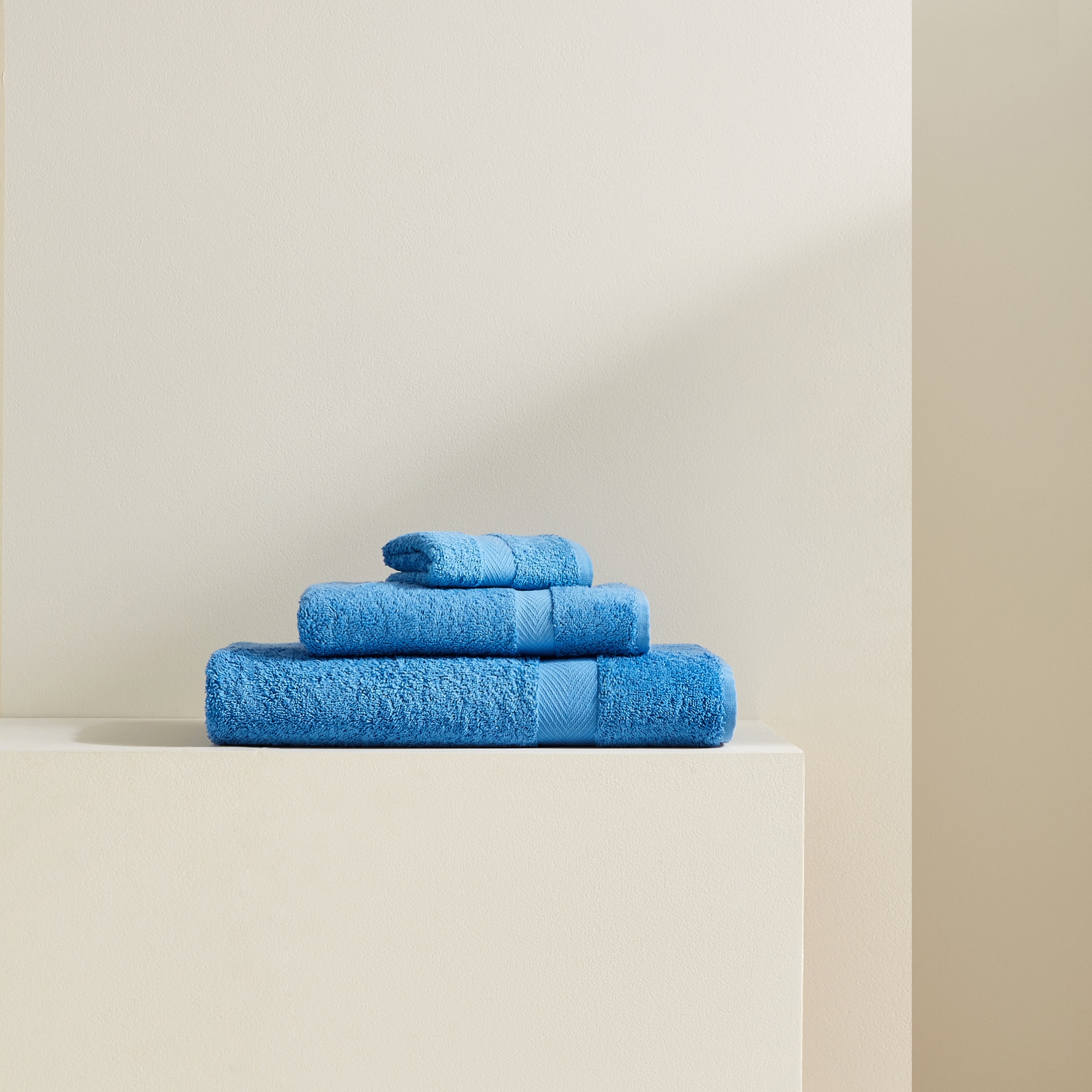 Imagen 0 de Toalla de baño algodón 450 gr/m2 Colors El Corte Inglés Hierba