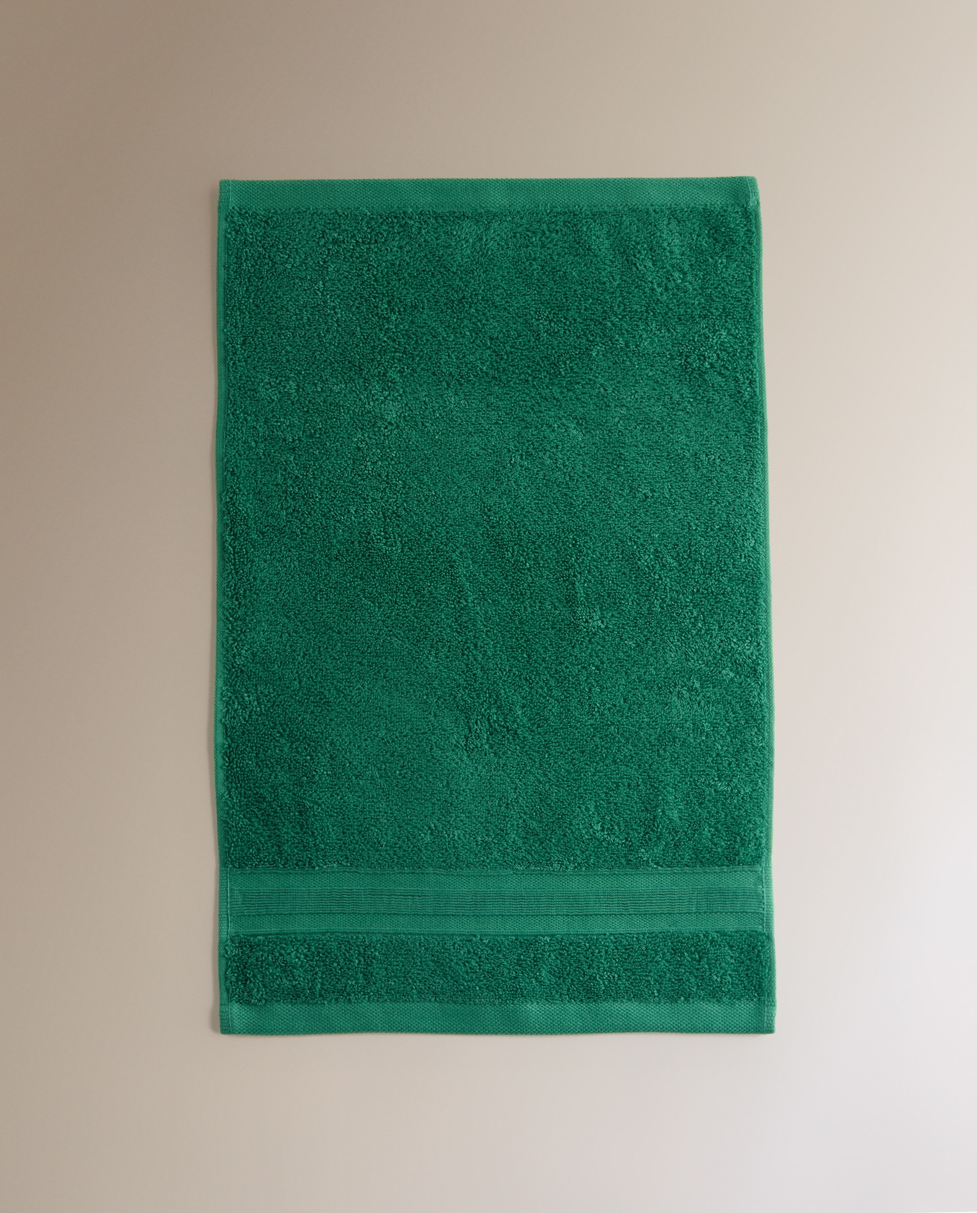Toalla de baño algodón 500 gr/m2 New Colors - Verde Tocador Verde-2