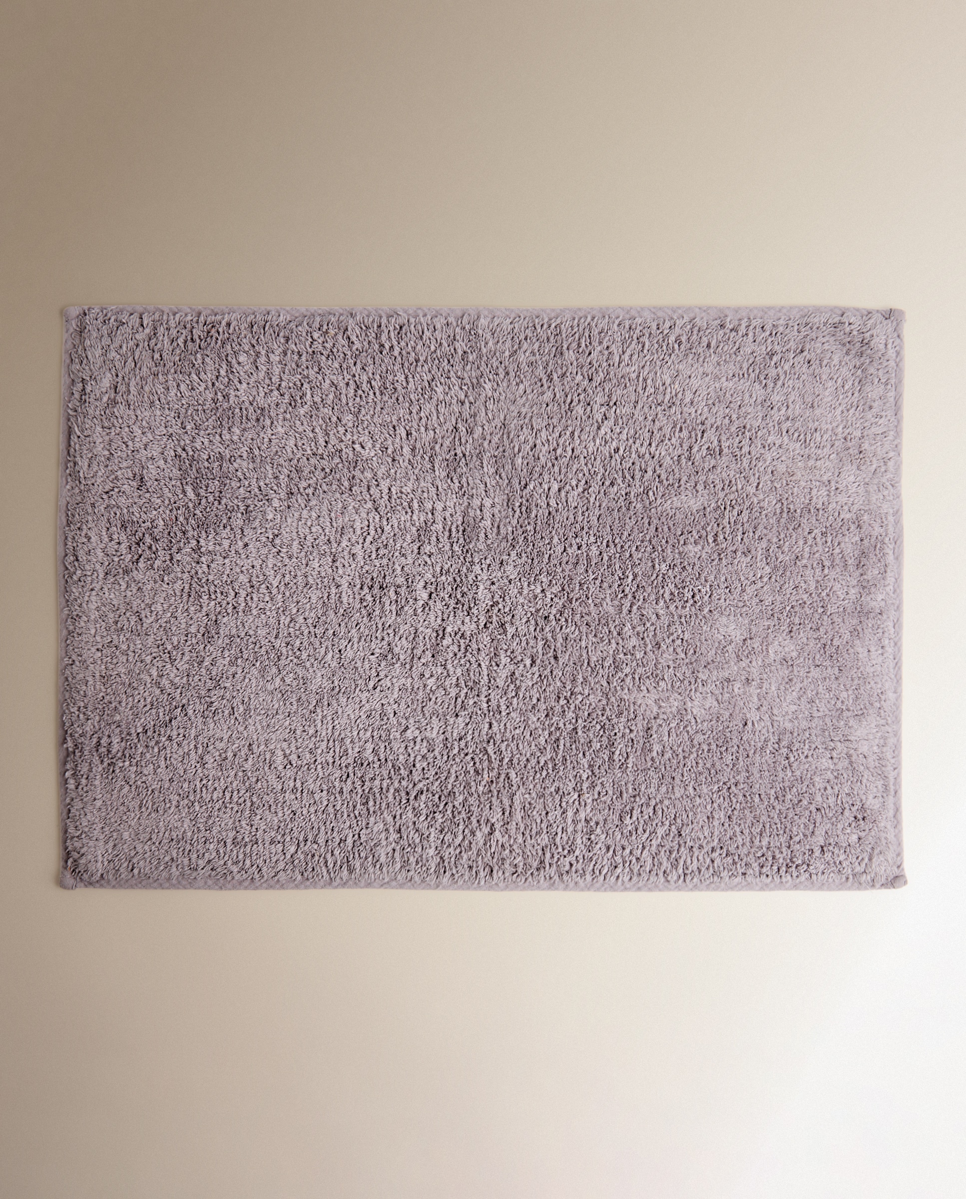 Alfombra de baño algodón 500 gr/m2 New Colors - Gris 40 x 60 cm Gris-1