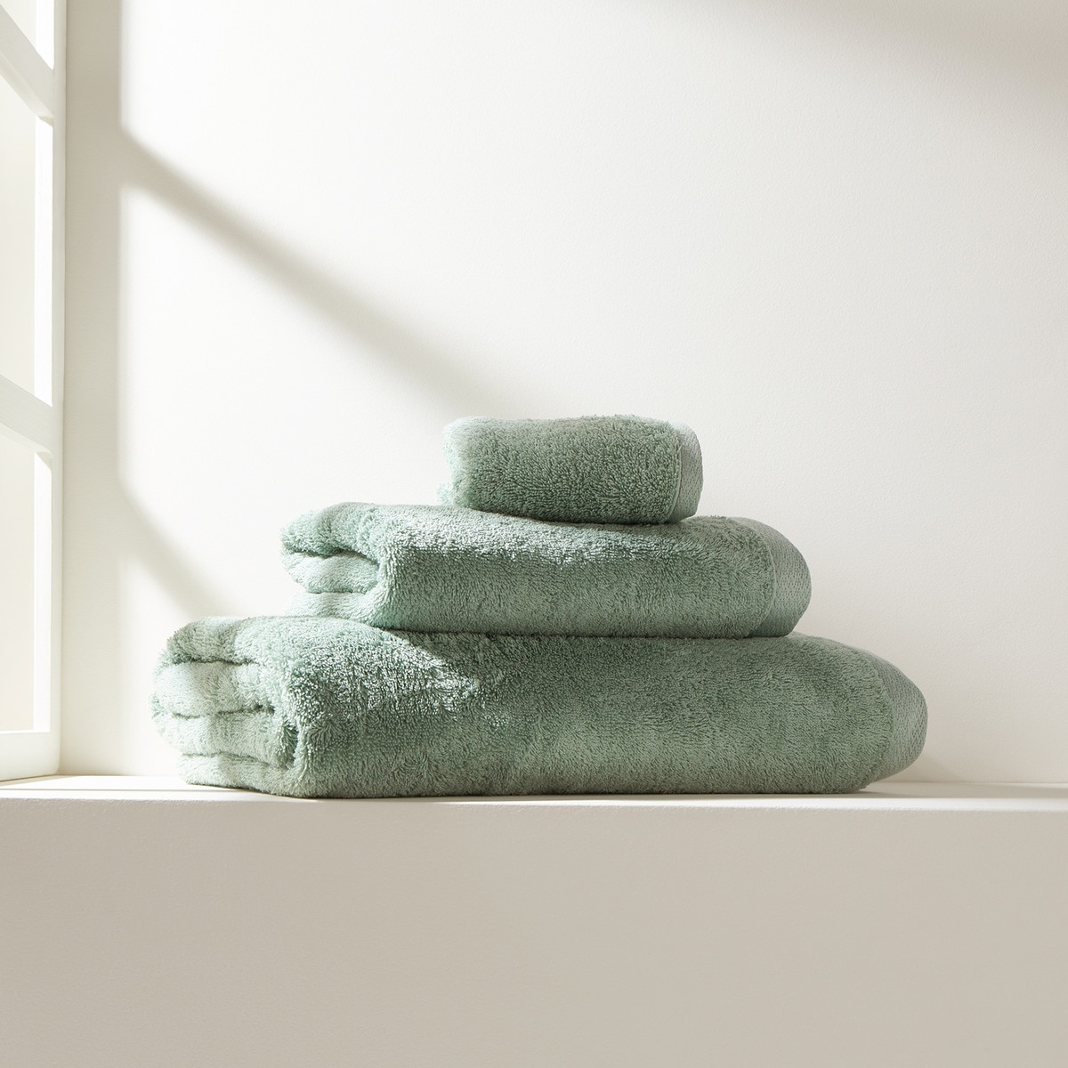 Toalla de baño algodón extrapeinado 550 gr/m2 Kashmir El Corte Inglés - Verde claro Sábana de baño Verde claro-1