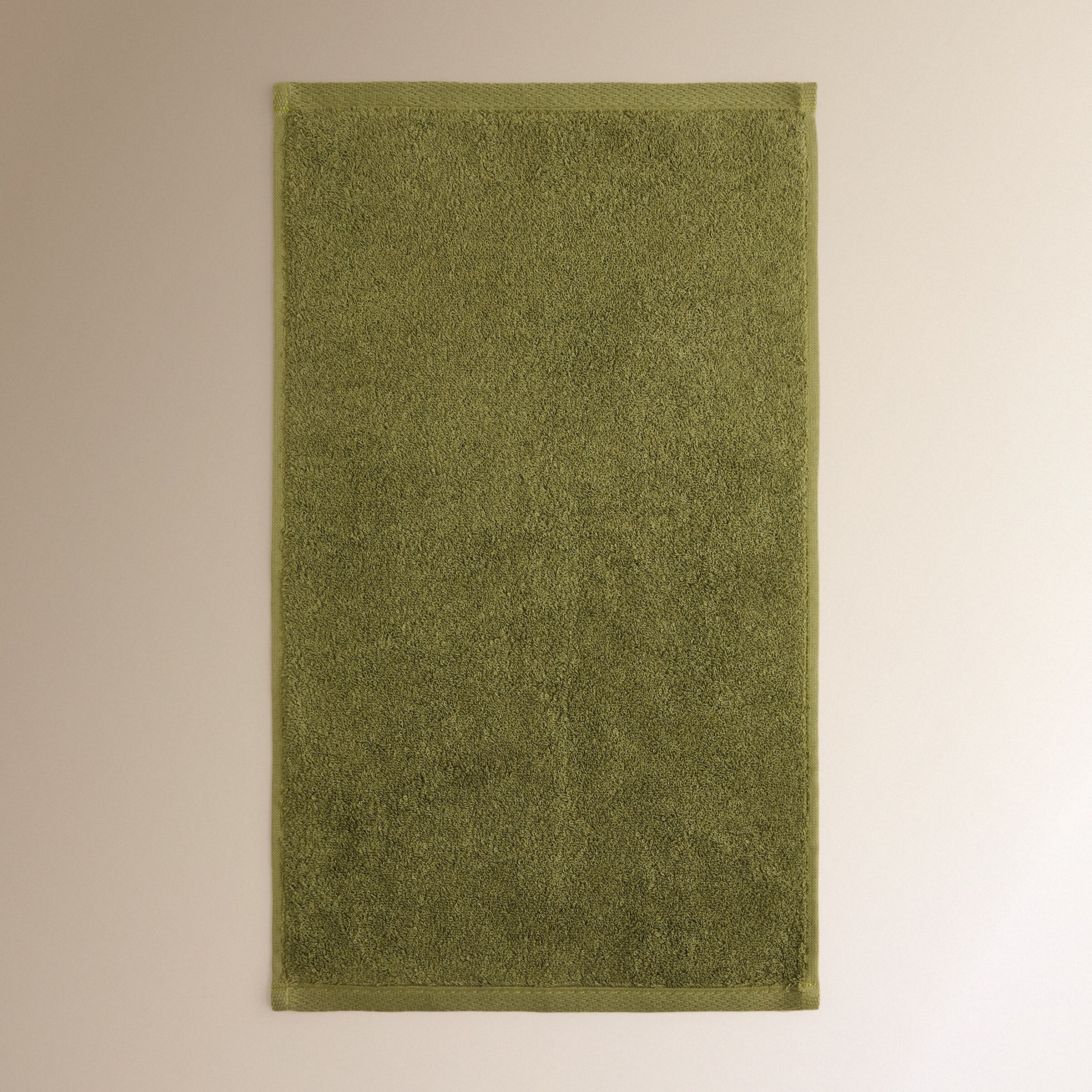 Toalla de baño algodón extrapeinado 550 gr/m2 Kashmir El Corte Inglés - Verde Sábana de baño Verde-2