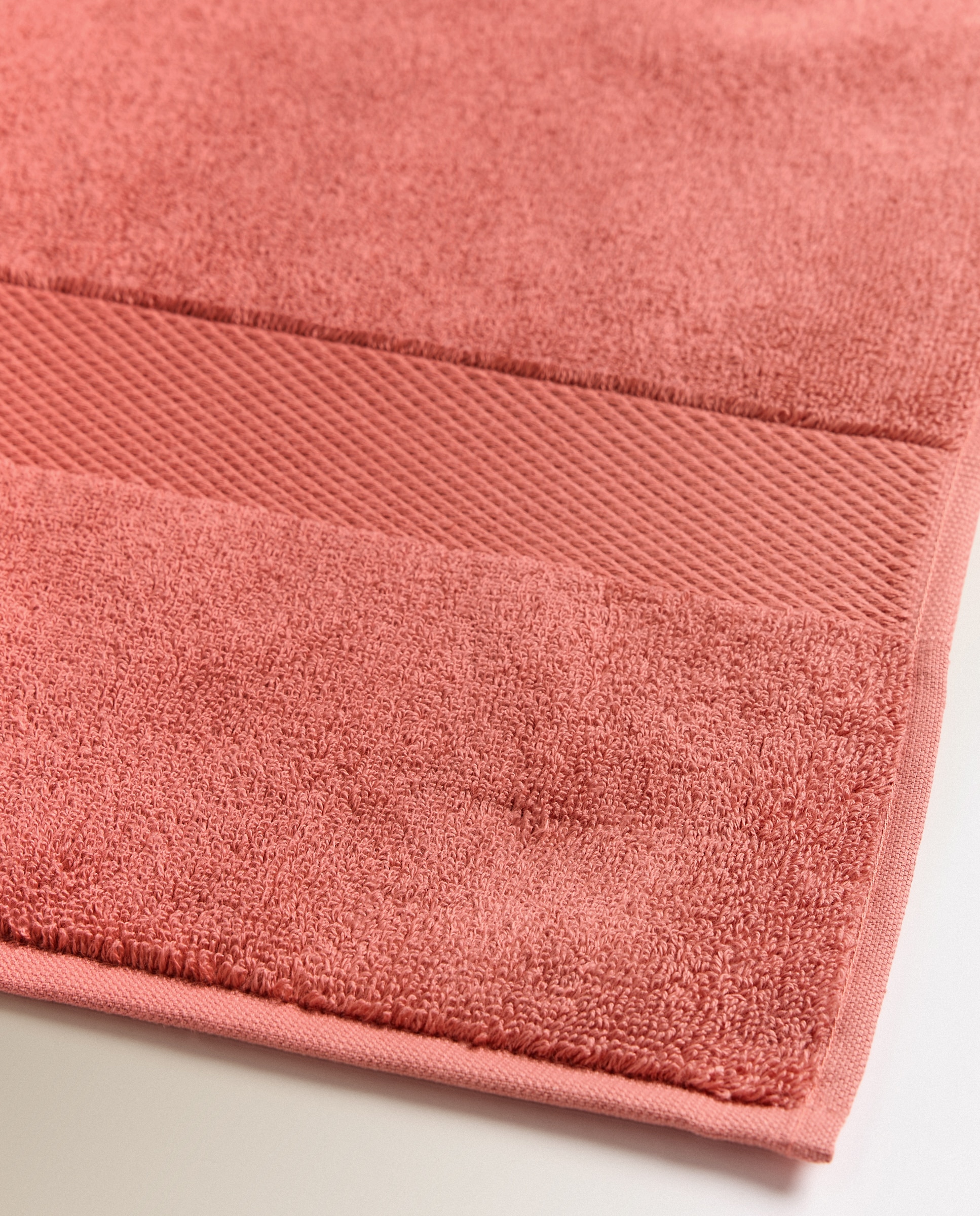 Toalla de baño Algodón Egipcio de 650 gr/m2 - Coral Sábana de baño Coral-3