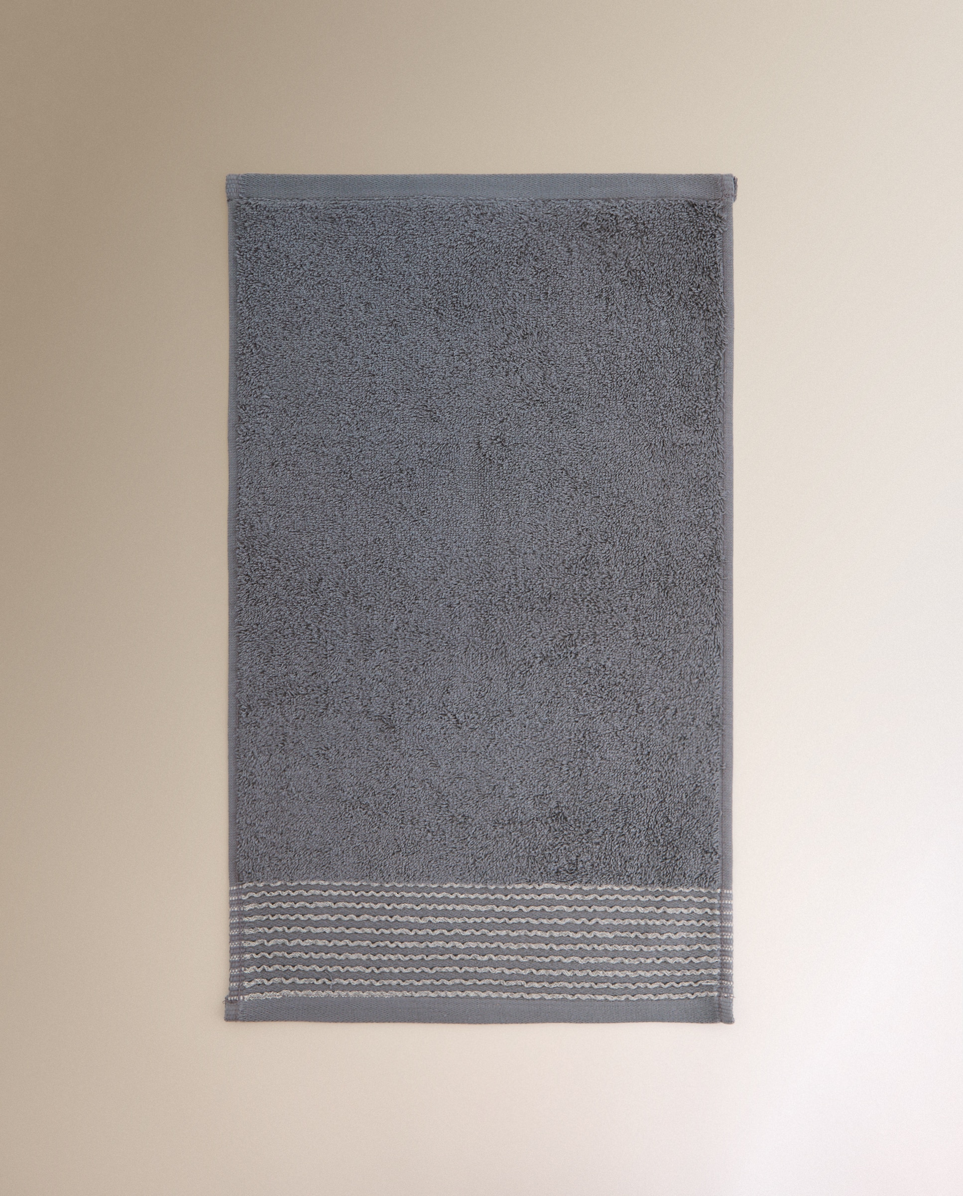 Toalla de baño algodón 530 gr/m2 Land - Gris Tocador Gris-1