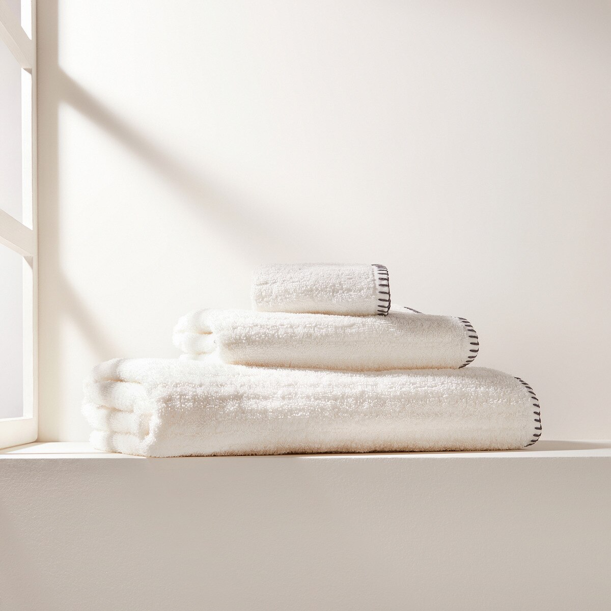 Imagem 0 de Toalha de Banho de Algodão Pesponto - 500 g/m2