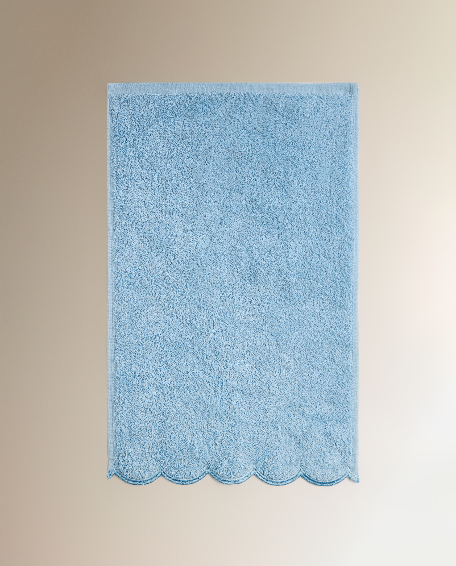 Toalla de baño algodón 500 gr/m2 Ondas El Corte Inglés - Azul Lavabo Azul-2