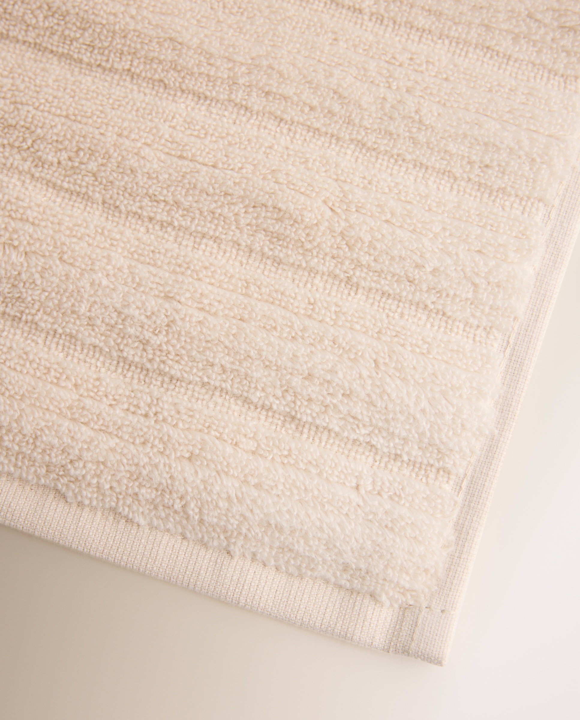 Toalha de Banho de Algodão 485 g/m2 Clouds Bege-3