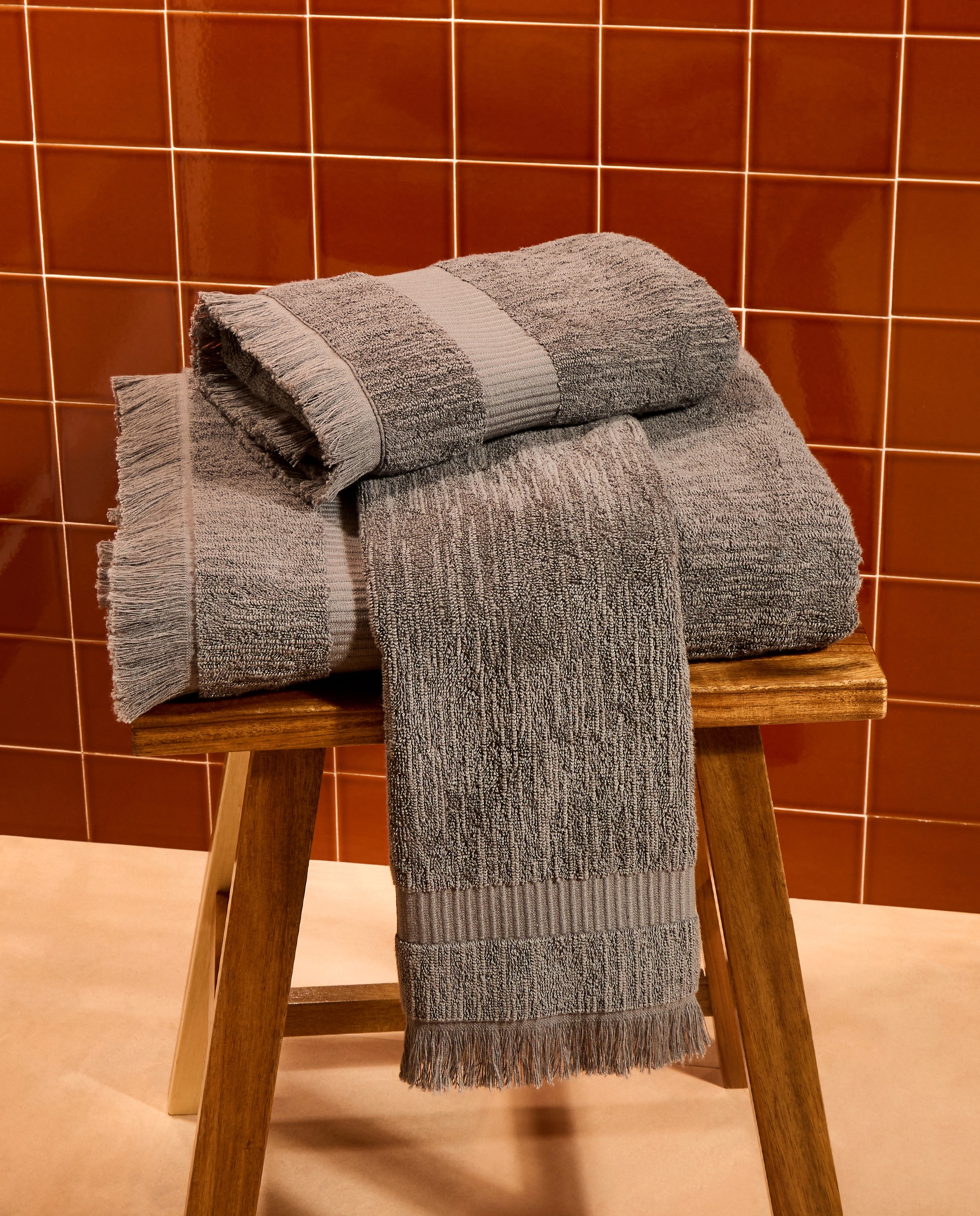 Imagen 0 de Toalla de baño algodón 560 gr/m2 Nature Gris