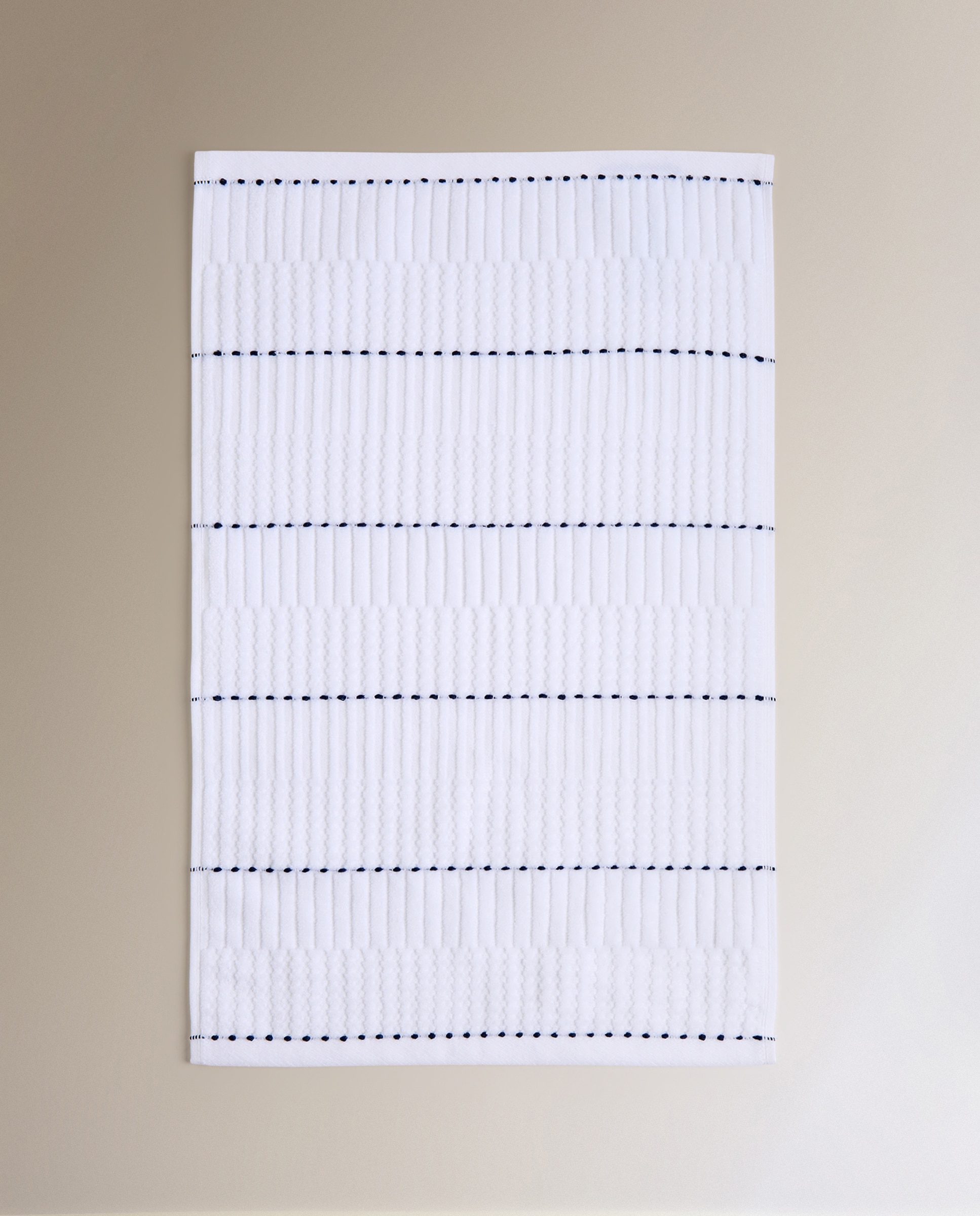 Toalla de baño algodón 550 gr/m2 Tagle - Blanco Tocador Blanco-2