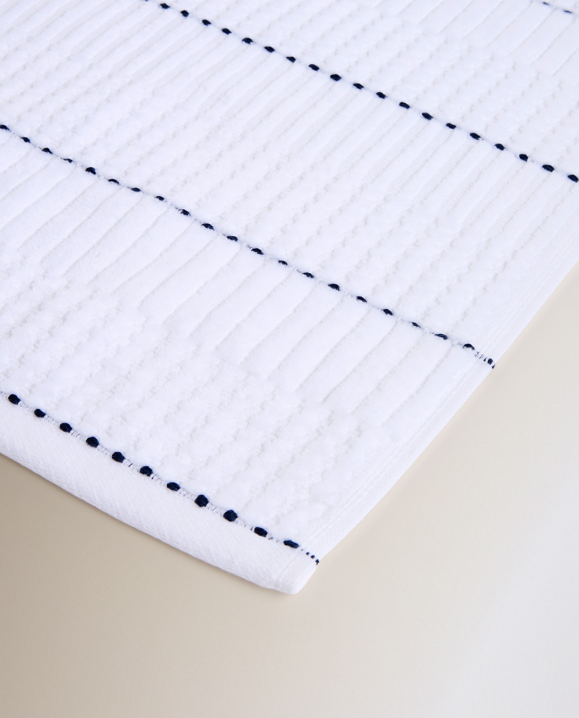 Toalla de baño algodón 550 gr/m2 Tagle - Blanco Tocador Blanco-3
