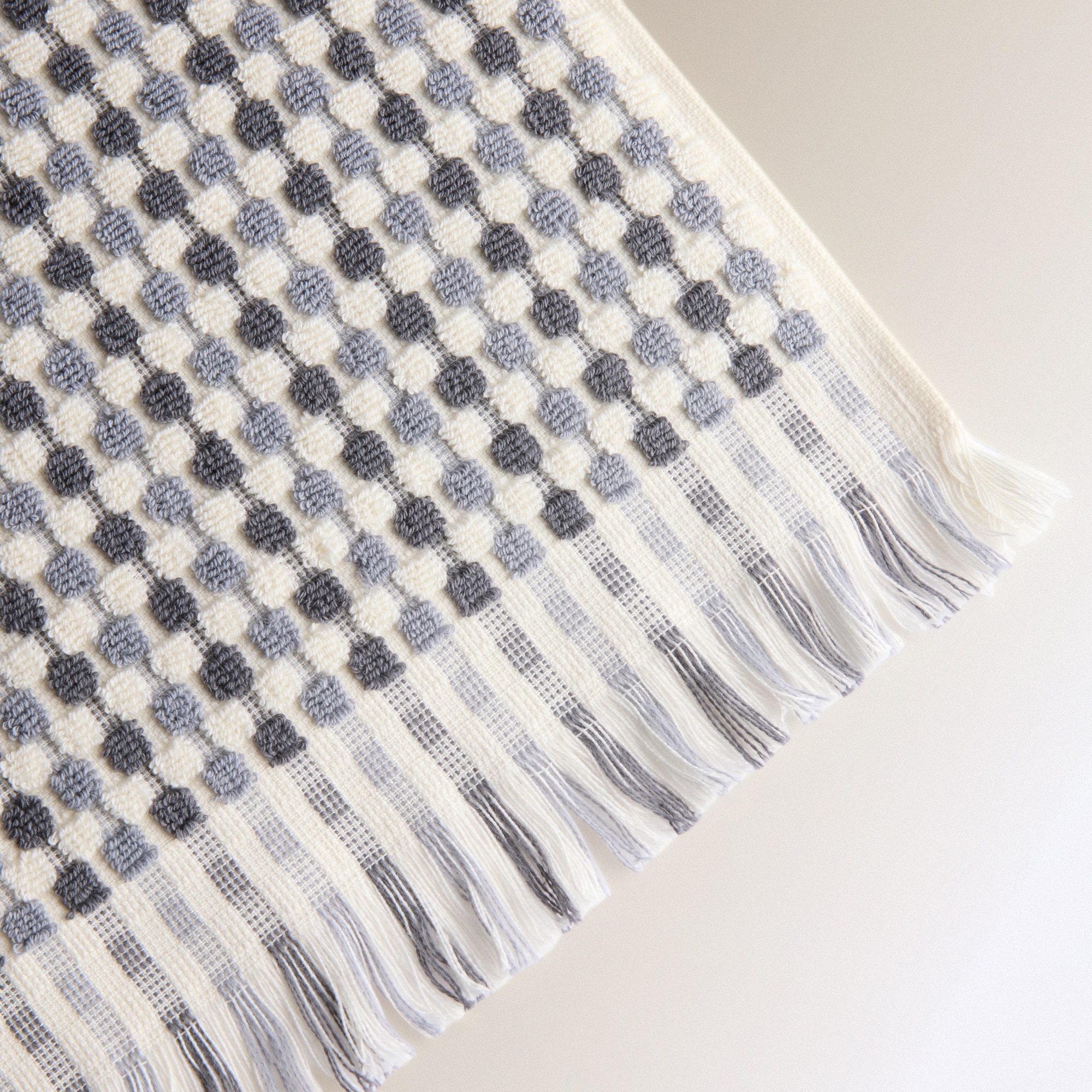 Toalla de baño algodón 500 gr/m2 Mosaico Gris Tocador Gris-3