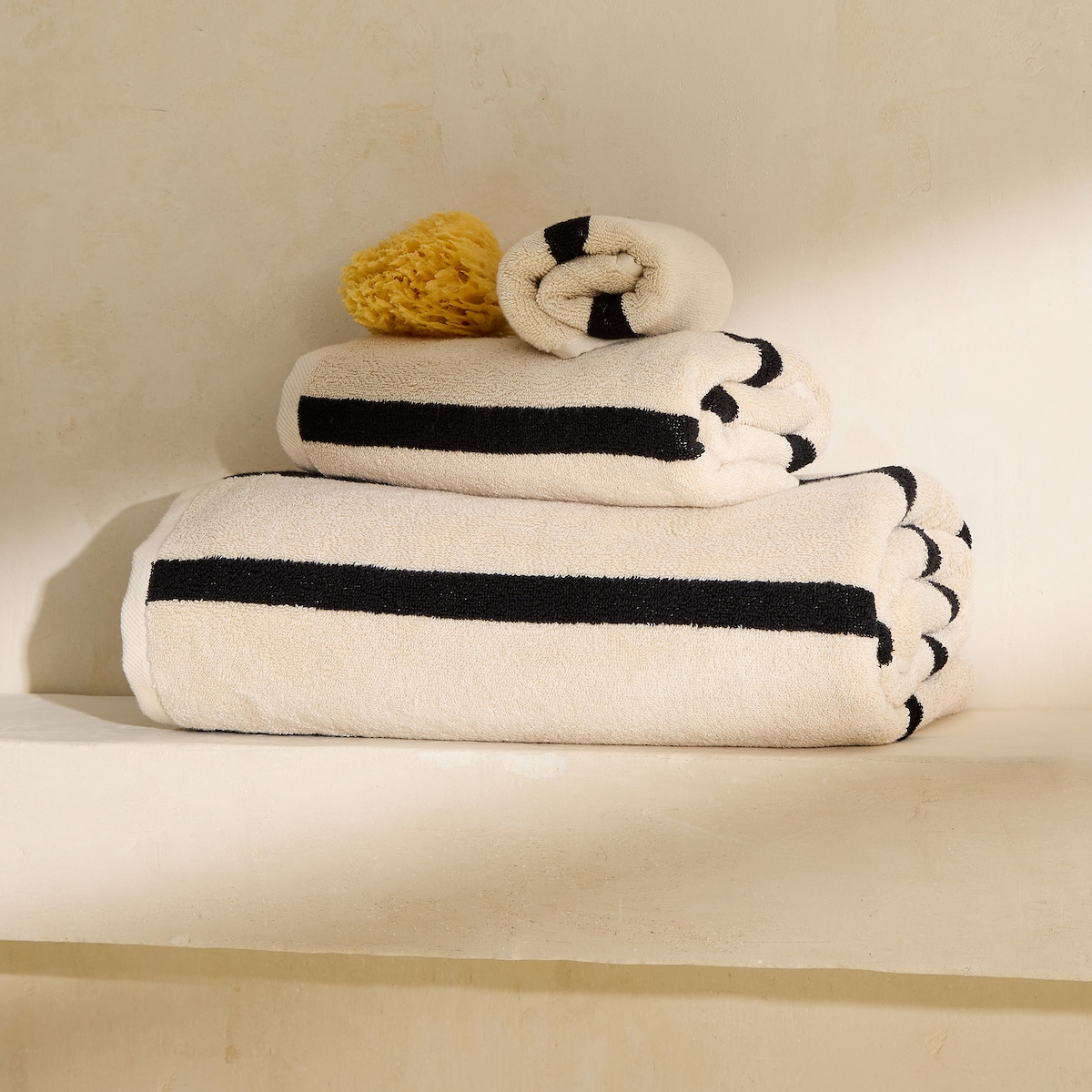 Toalha de Banho de Algodão 600 g/m2 Lincol Preto-1