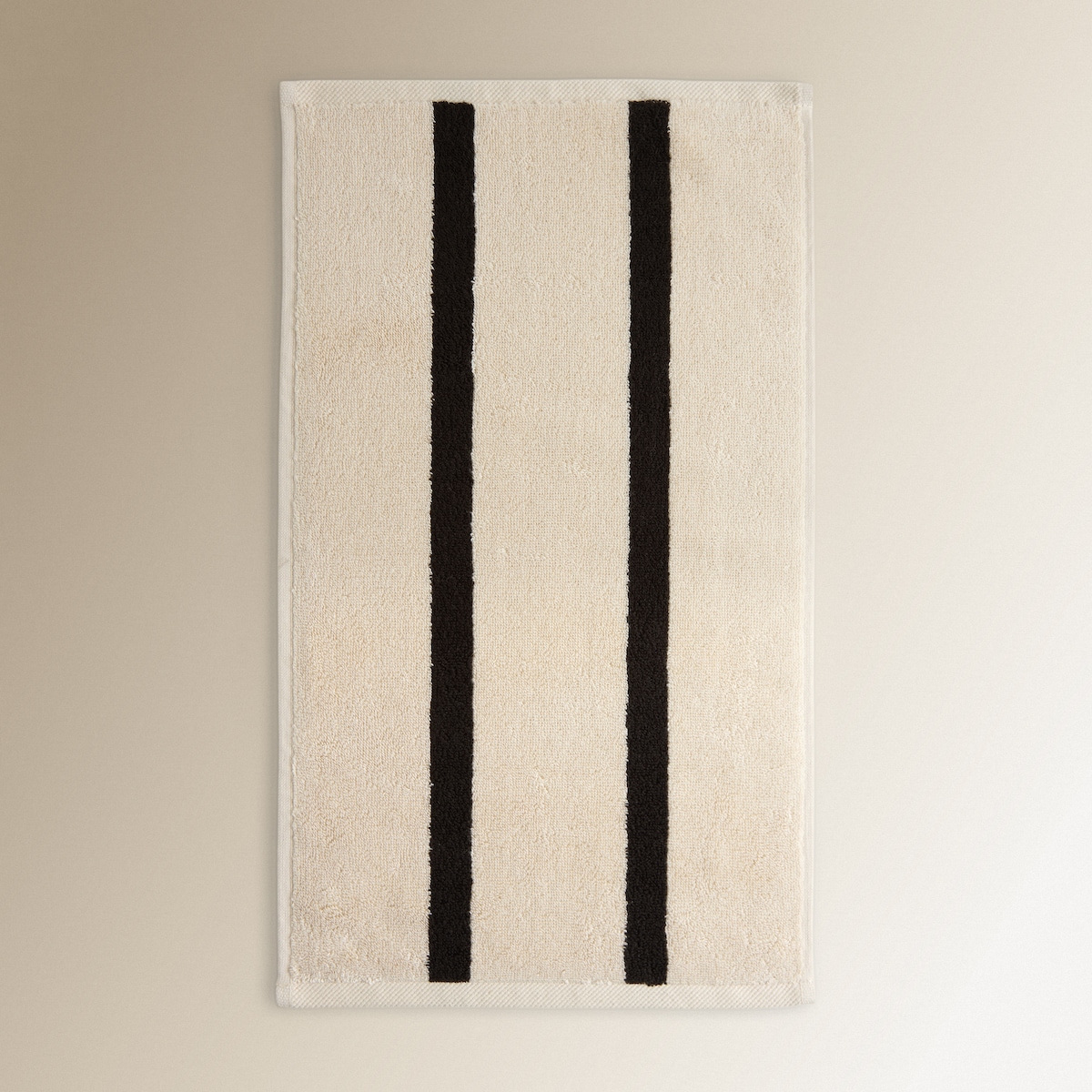 Toalha de Banho de Algodão 600 g/m2 Lincol Preto-2