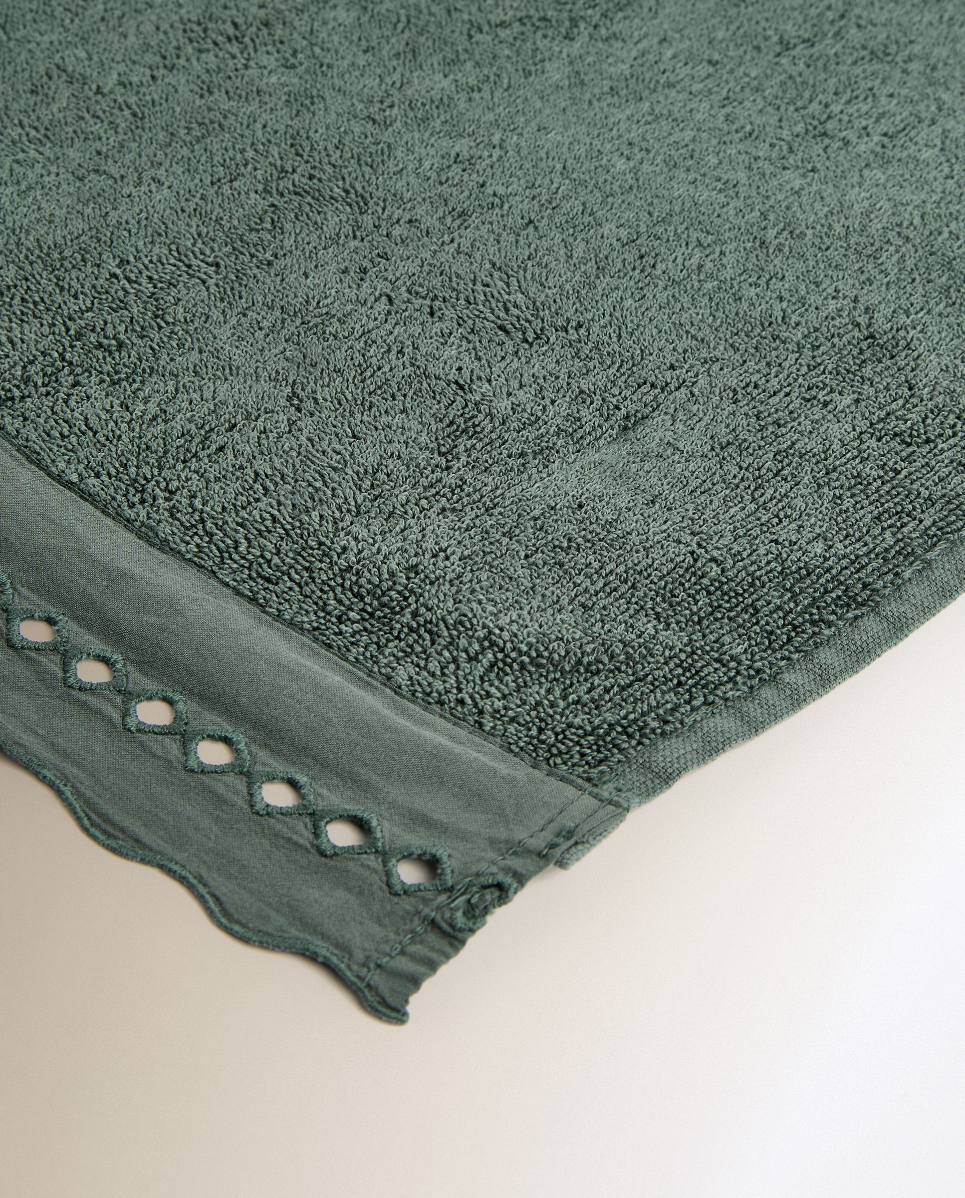Toalla de baño algodón 550 gr/m2 Arezzo - Verde Tocador Verde-3