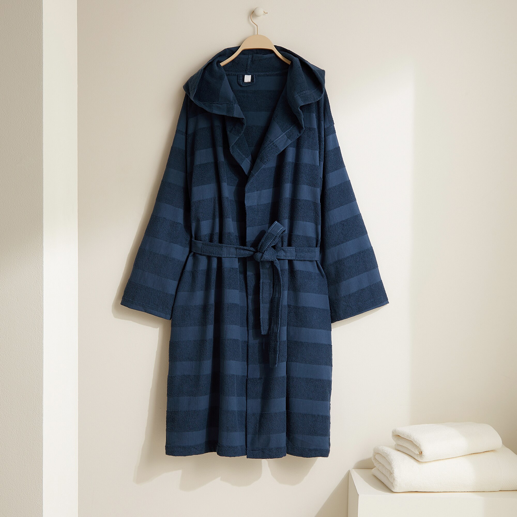 Imagen 0 de Albornoz algodón 300 gr/m2 Rayas Basics El Corte Inglés