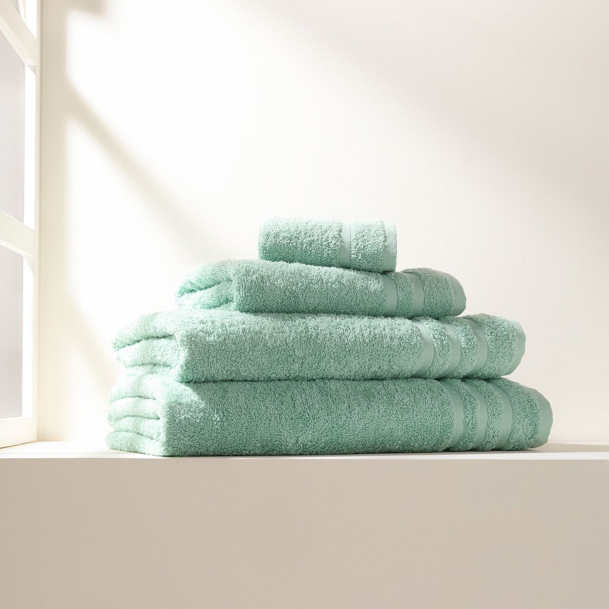 Toalla de baño algodón 450 gr/m2 Zafiro Basics El Corte Inglés - Verde Tocador Verde-1