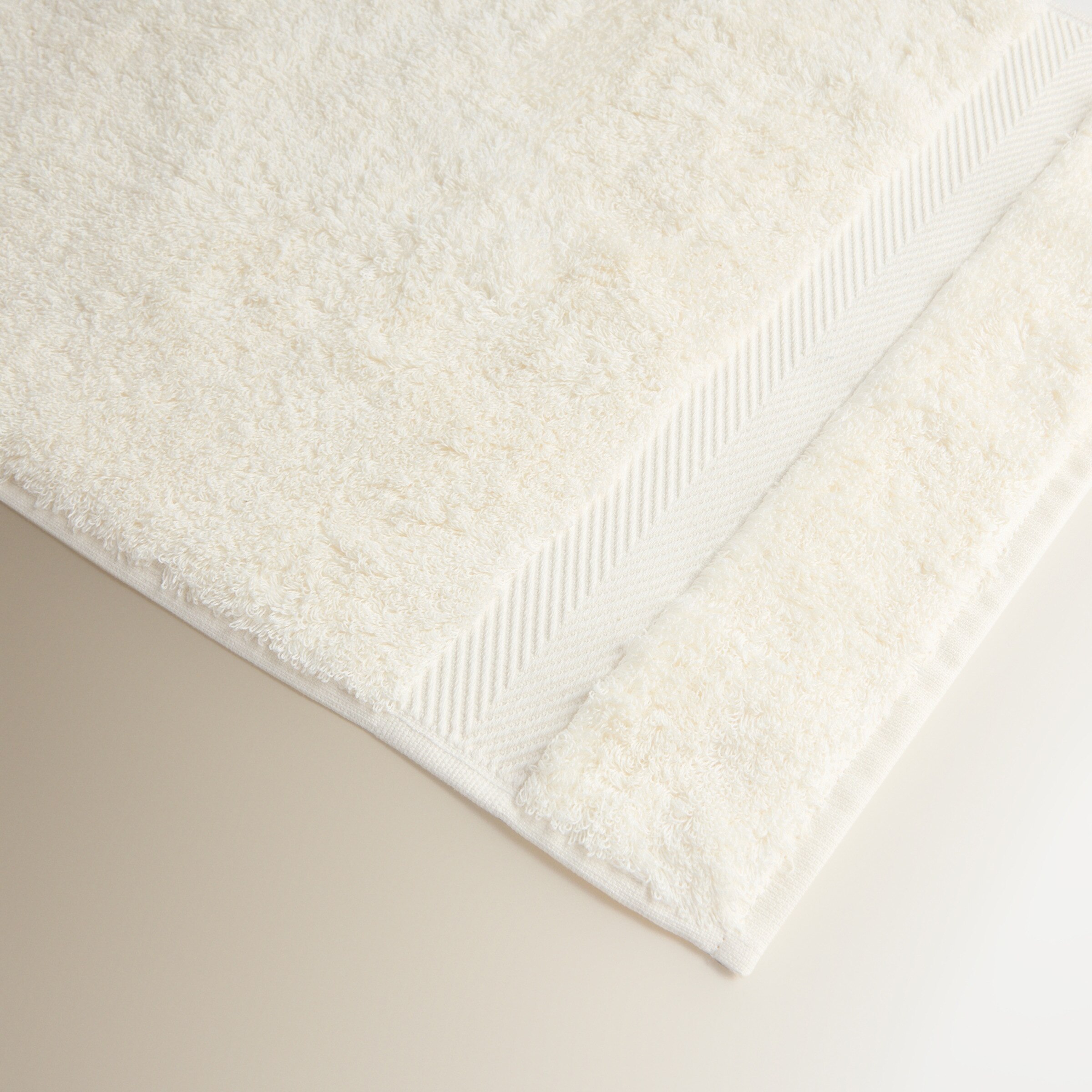 Toalla de baño algodón 700 gr/m2 Supima 25 - Crudo Tocador Crudo-3